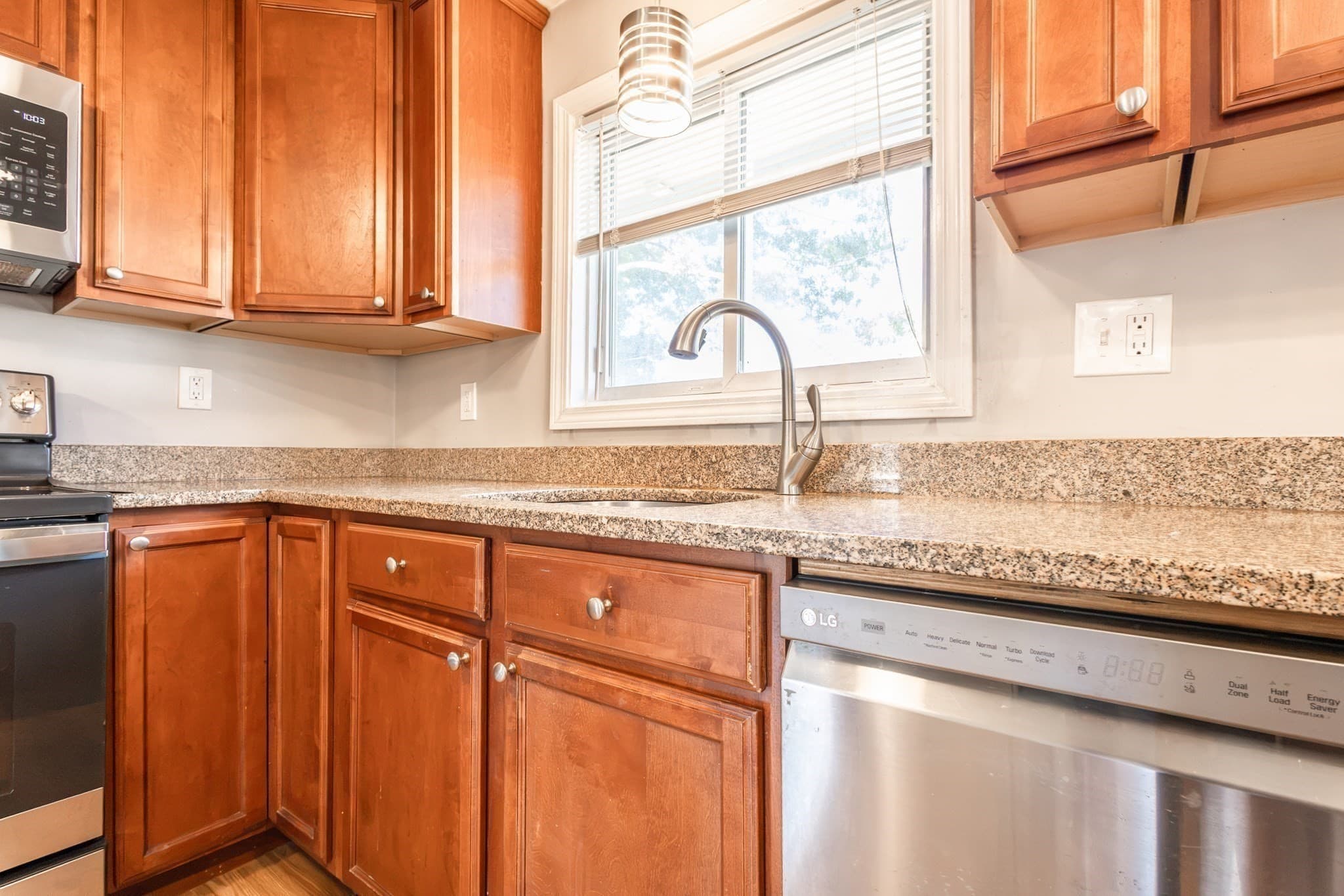 Single Family Residence at 9 Byron Ave, Methuen MA 01844, Methuen, photo 15 of 27