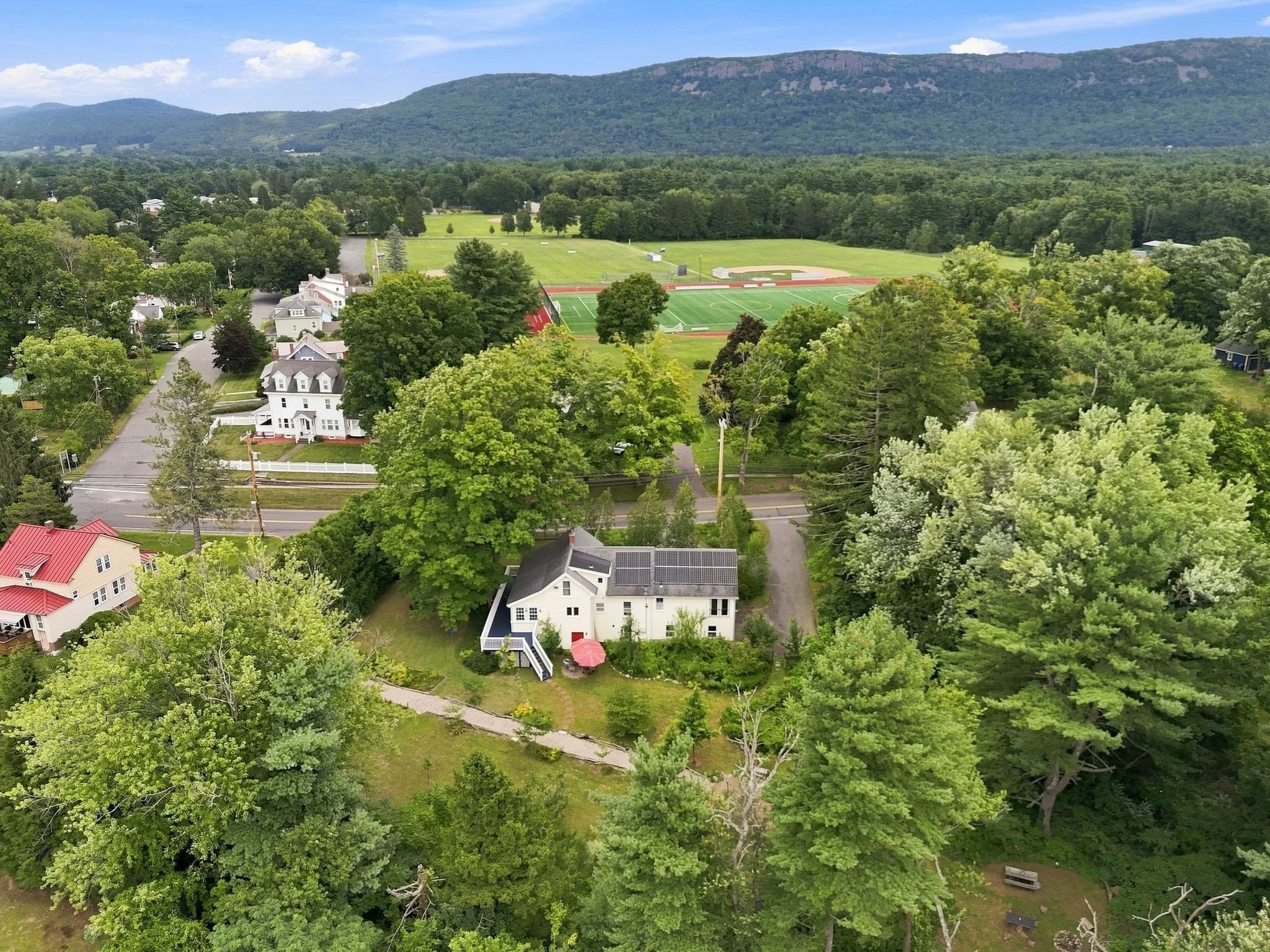 Single Family Residence at 143 Park St, Easthampton MA 01027, Easthampton, photo 2 of 42