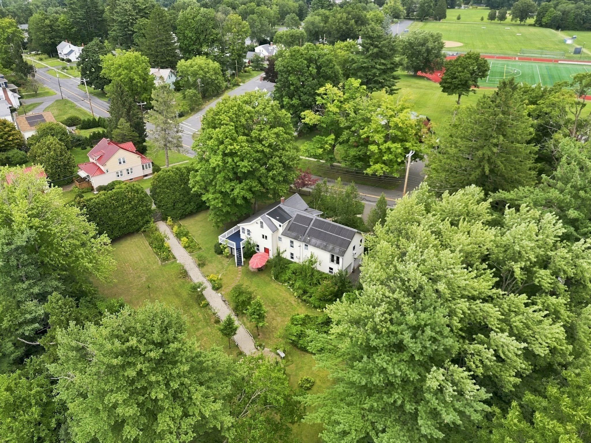 Single Family Residence at 143 Park St, Easthampton MA 01027, Easthampton, photo 3 of 42