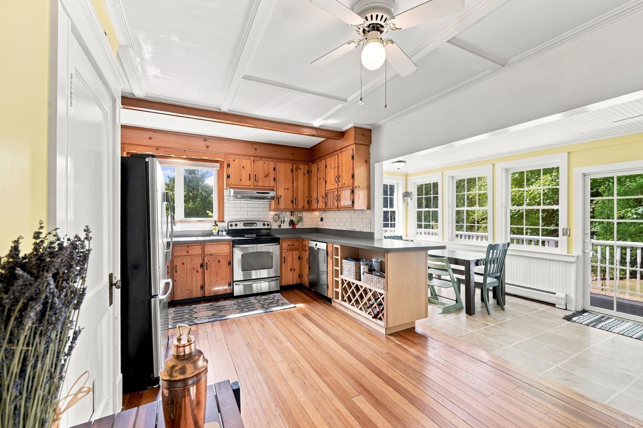 Single Family Residence at 143 Park St, Easthampton MA 01027, Easthampton, photo 9 of 42