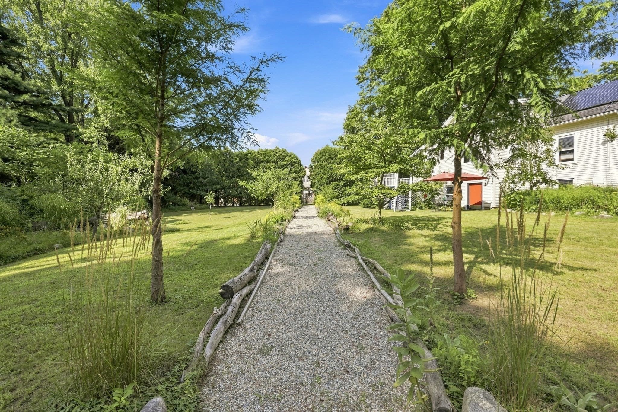 Single Family Residence at 143 Park St, Easthampton MA 01027, Easthampton, photo 38 of 42