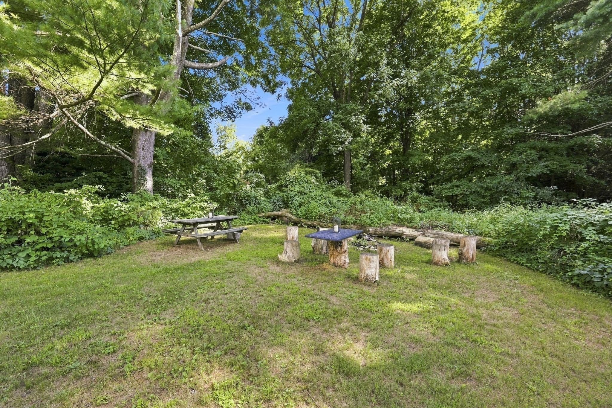 Single Family Residence at 143 Park St, Easthampton MA 01027, Easthampton, photo 33 of 42