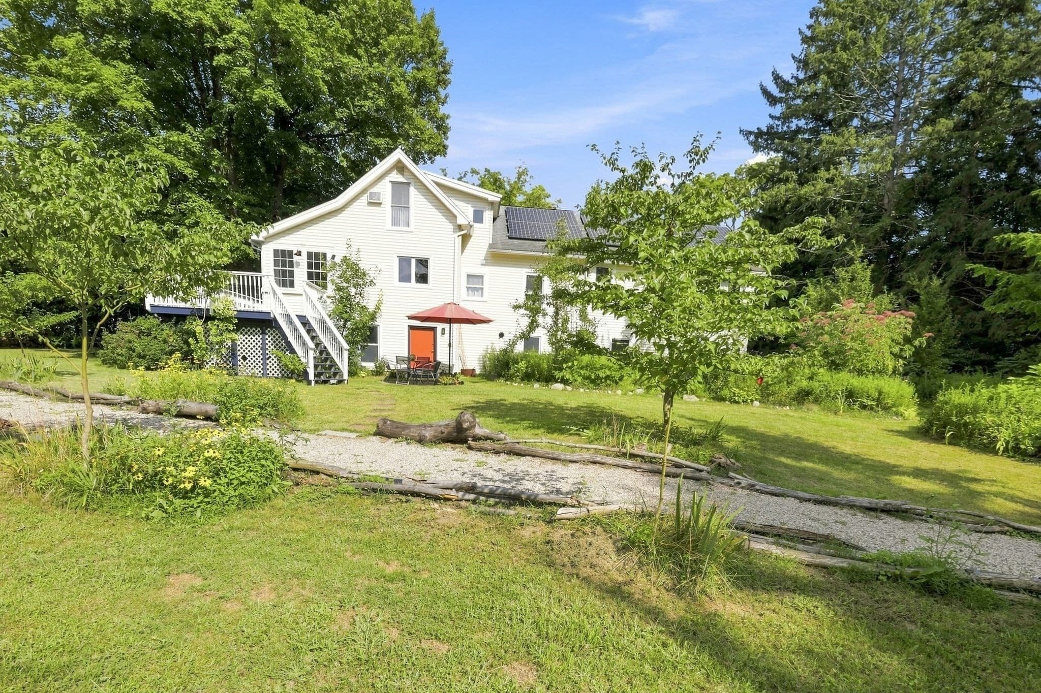 Single Family Residence at 143 Park St, Easthampton MA 01027, Easthampton, photo 31 of 42