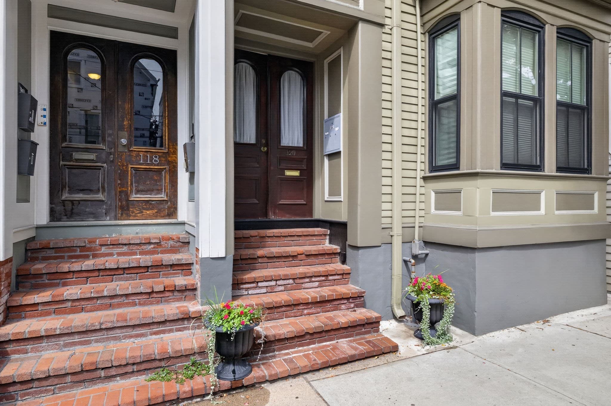 Condominium at 120 Trenton Street # 3, Boston MA 02128, photo 2 of 26