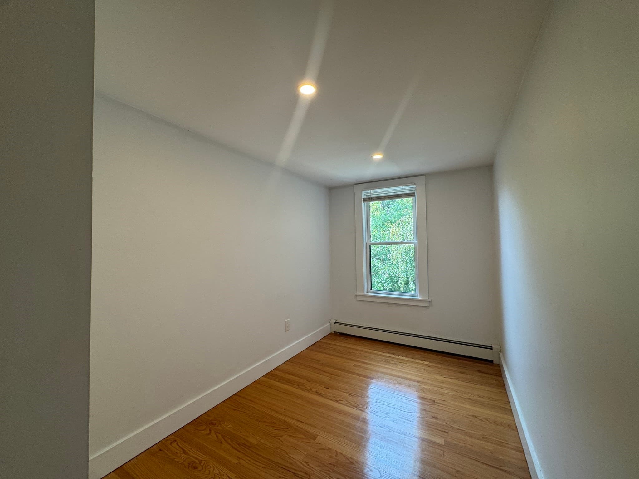 Condominium at 120 Trenton Street # 3, Boston MA 02128, photo 13 of 26