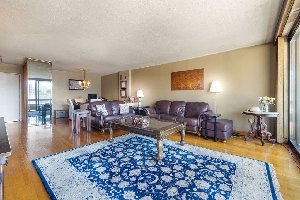 Stock Cooperative at 566 Commonwealth # 708, Boston MA 02215, photo 2 of 30