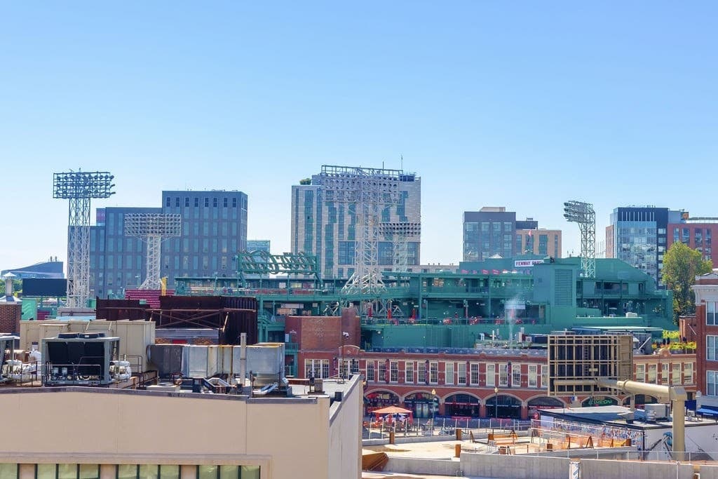 Stock Cooperative at 566 Commonwealth # 708, Boston MA 02215, photo 12 of 30