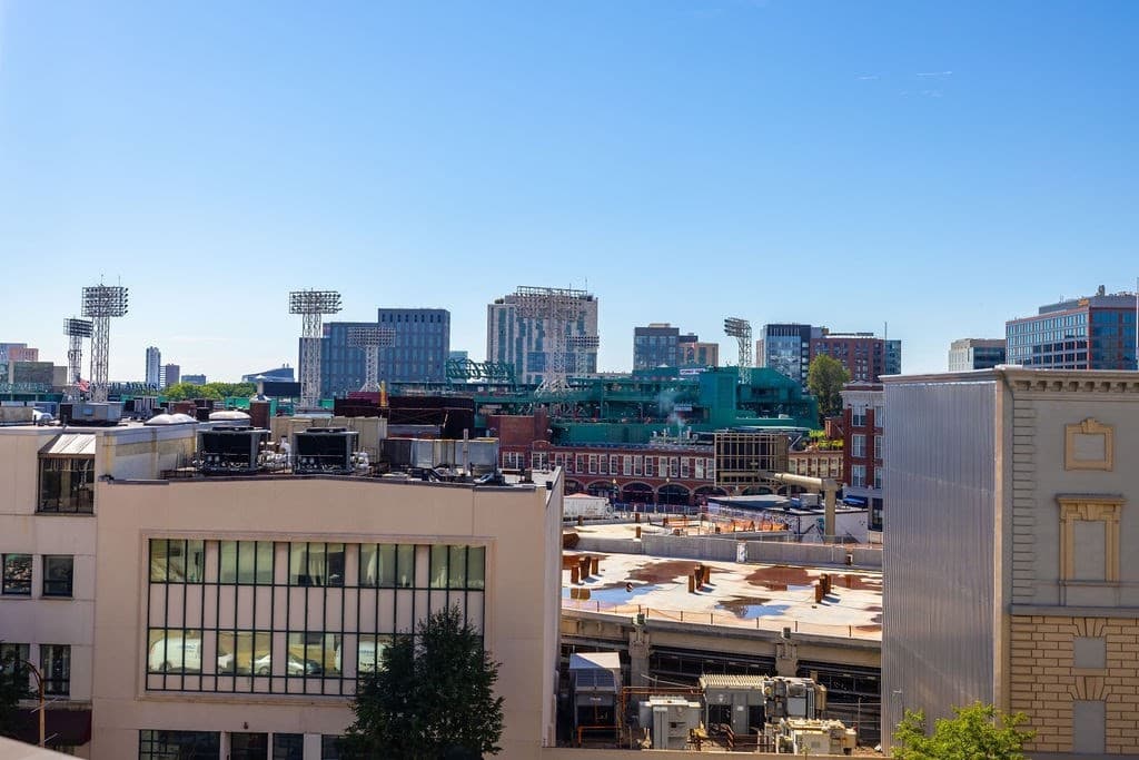 Stock Cooperative at 566 Commonwealth # 708, Boston MA 02215, photo 15 of 30