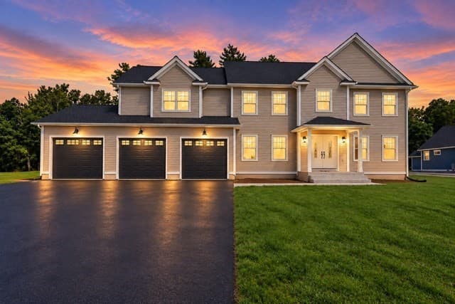10 Happy Acres, East Longmeadow MA 01028