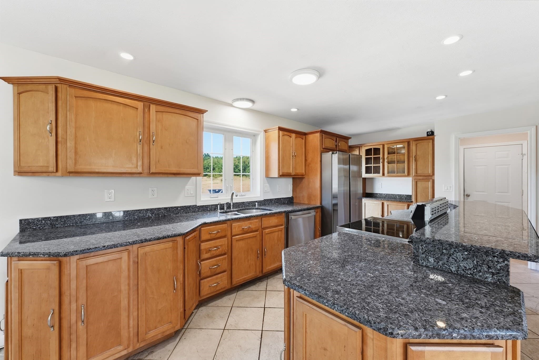 Single Family Residence at 39 Gibbs Rd, Blandford MA 01008, photo 8 of 39