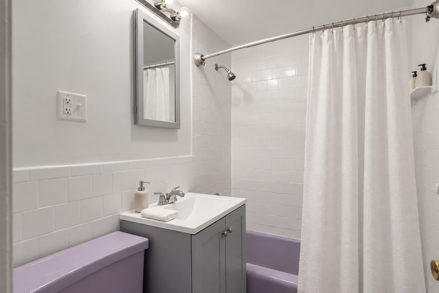 Condominium at 183 Mt Auburn St # 15, Watertown MA 02472, Watertown, photo 12 of 15
