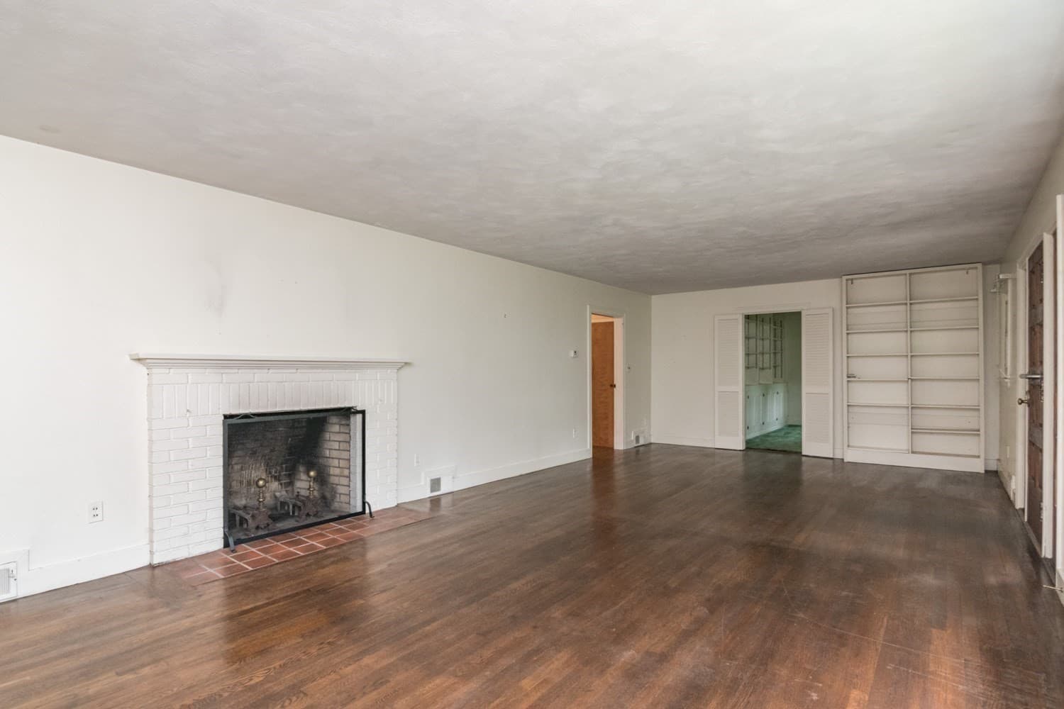 Single Family Residence at 136 Lincoln Avenue, Amherst MA 01002, Amherst, photo 4 of 36