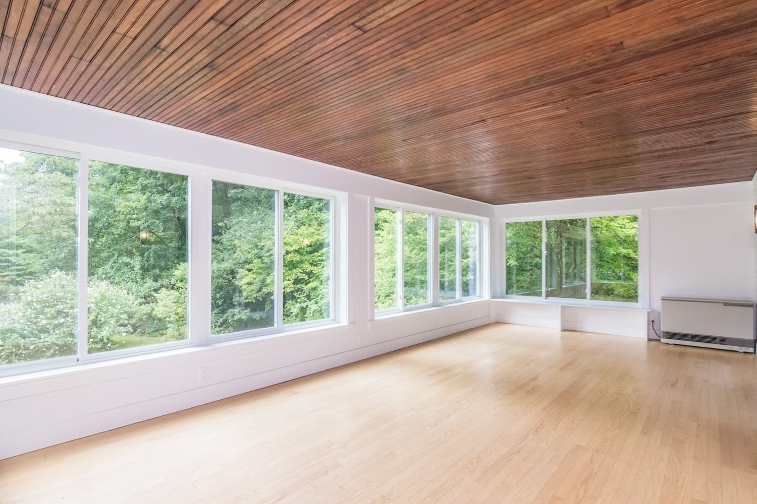 Single Family Residence at 136 Lincoln Avenue, Amherst MA 01002, Amherst, photo 25 of 36