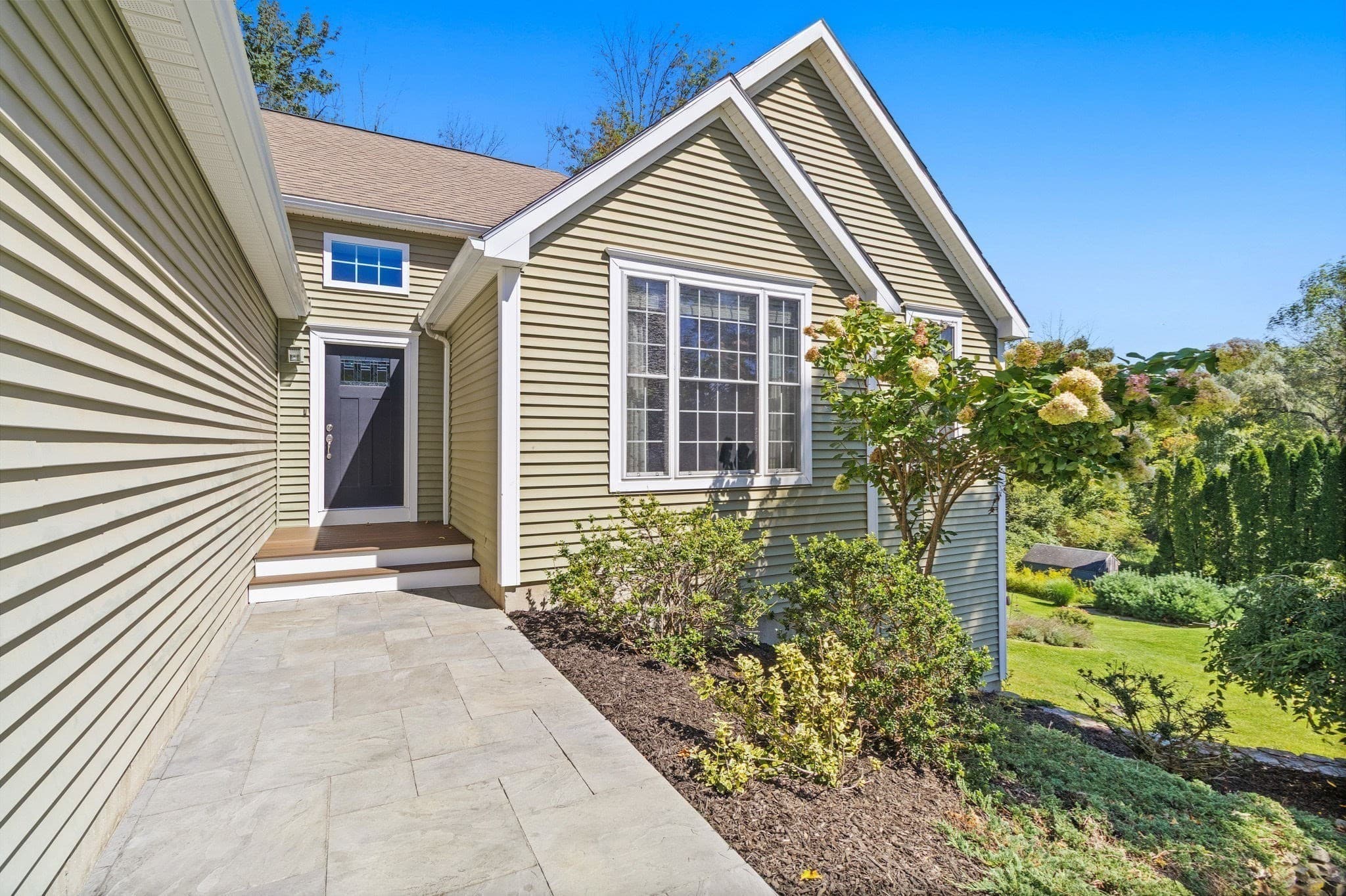 Single Family Residence at 24 Tanyard Rd, Dudley MA 01571, Dudley, photo 2 of 39