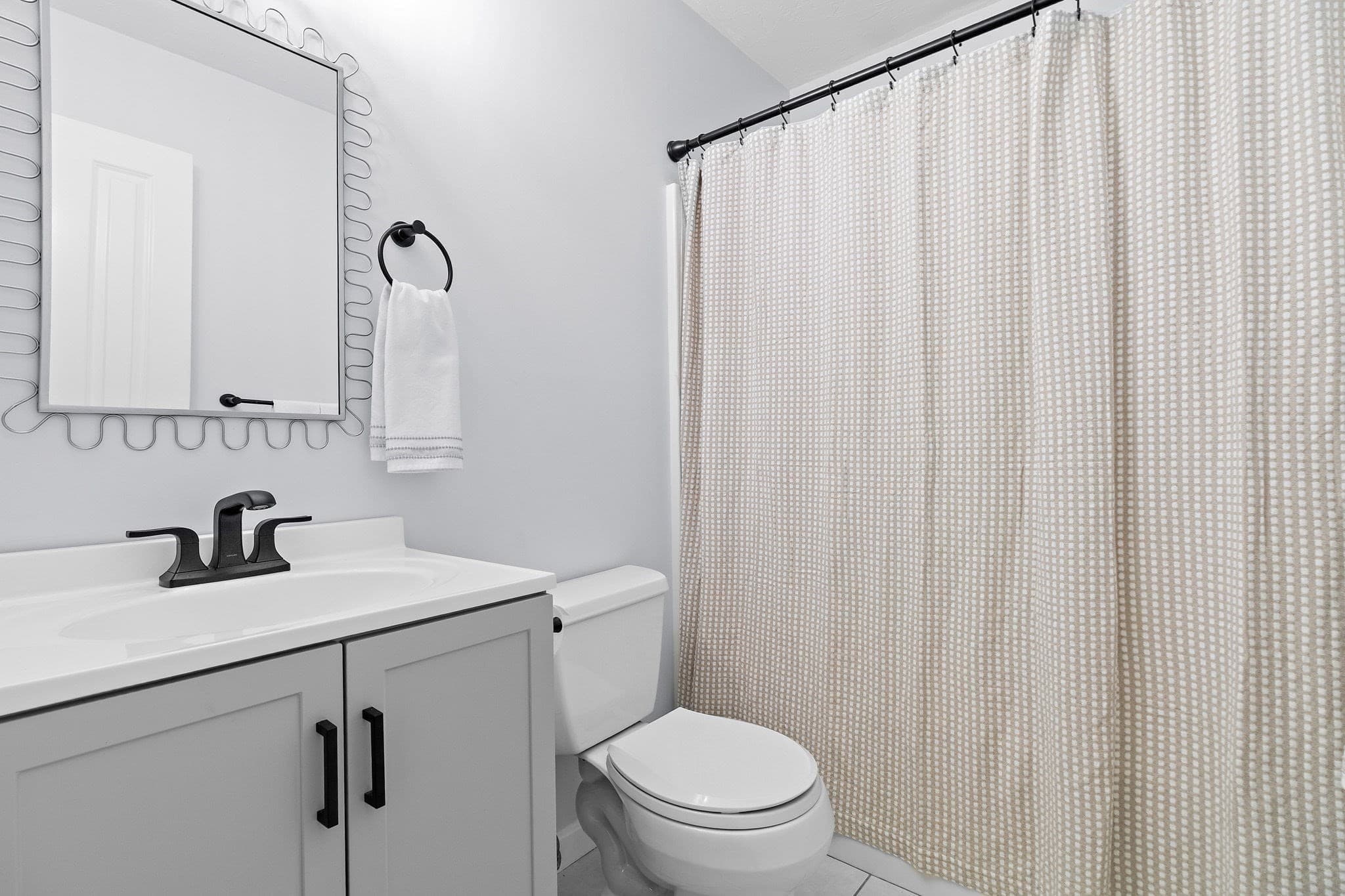 Single Family Residence at 24 Tanyard Rd, Dudley MA 01571, Dudley, photo 22 of 39