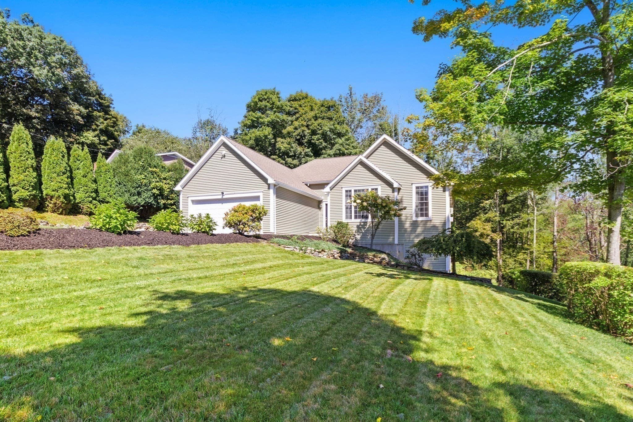 Single Family Residence at 24 Tanyard Rd, Dudley MA 01571, Dudley, photo 31 of 39