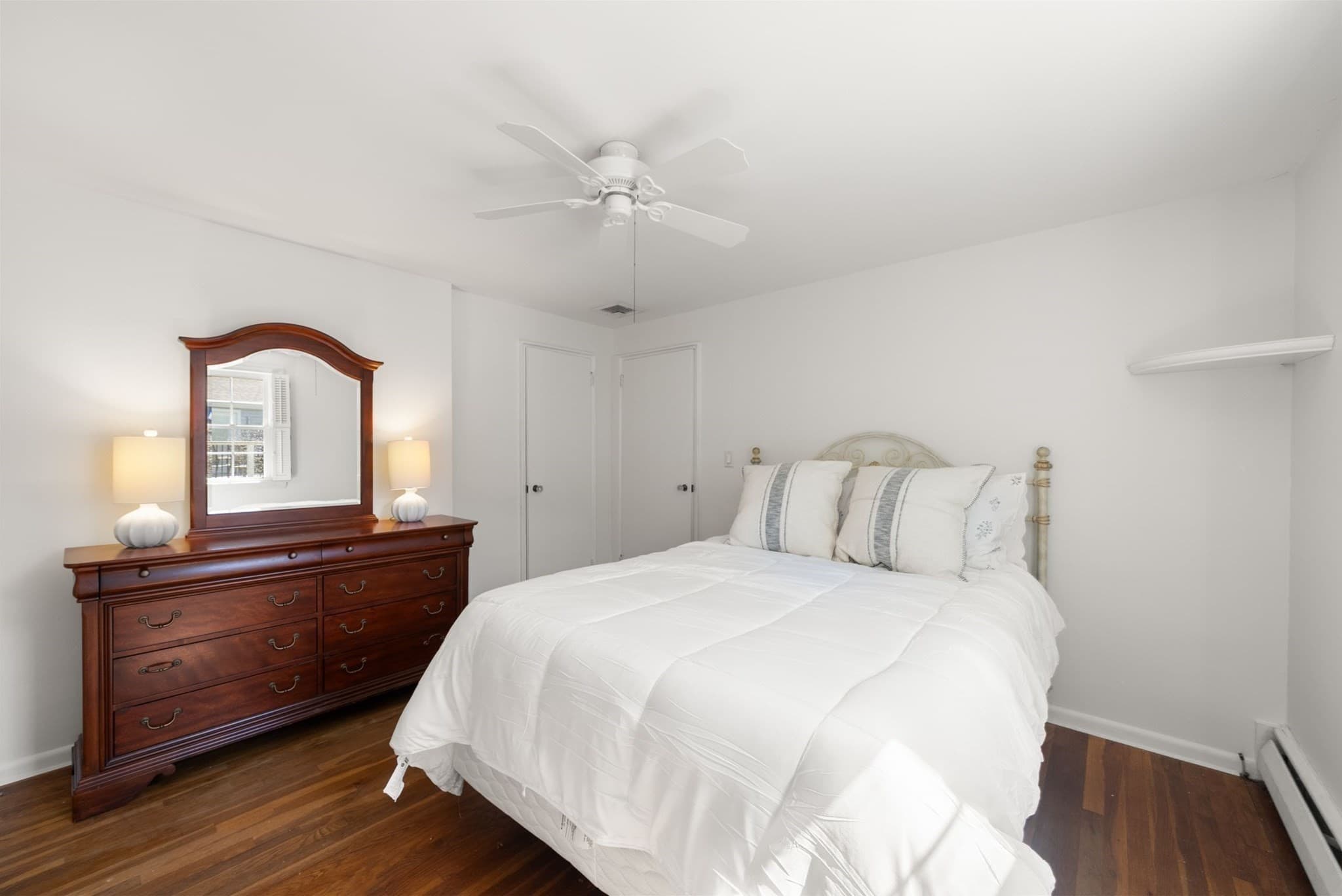 Single Family Residence at 4 Carson Rd, Woburn MA 01801, Woburn, photo 7 of 33