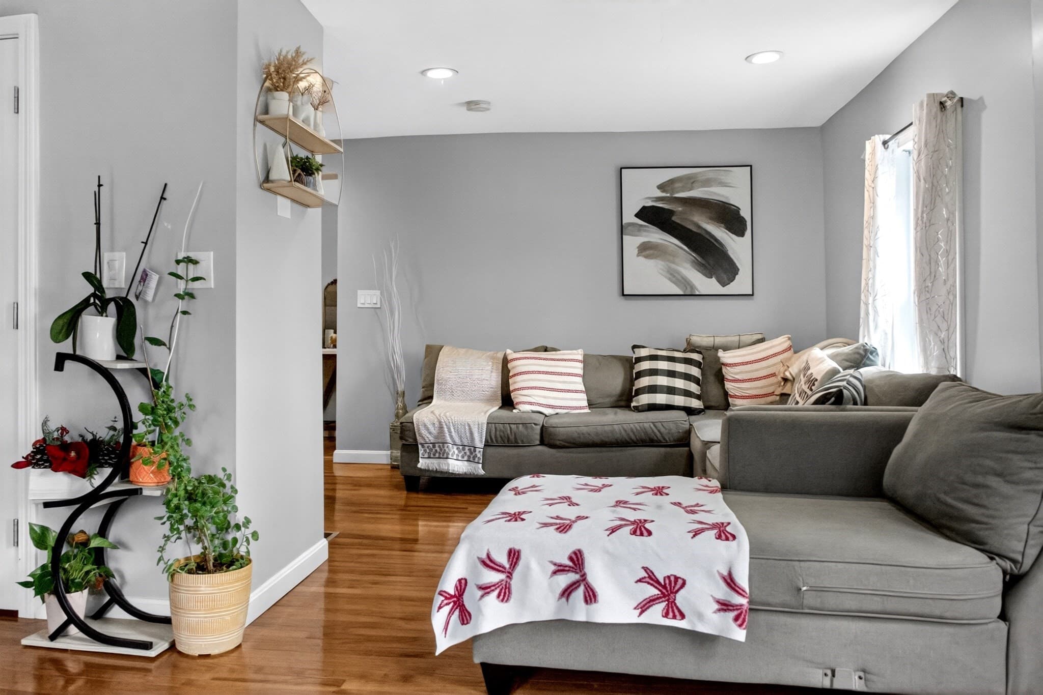 Single Family Residence at 17 Moon St, Southbridge MA 01550, Southbridge, photo 9 of 40