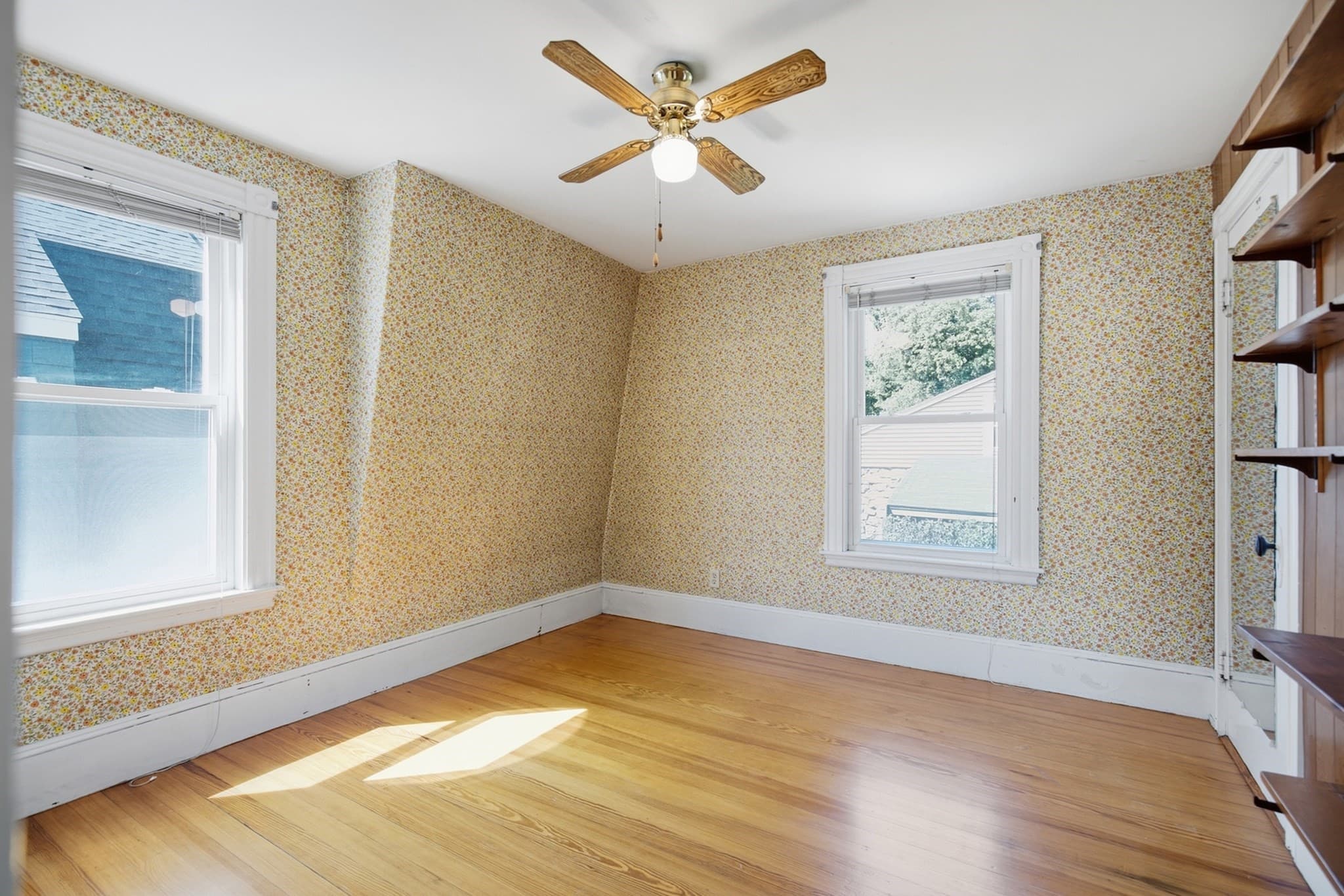 Single Family Residence at 262 Essex St, Swampscott MA 01907, Swampscott, photo 22 of 38