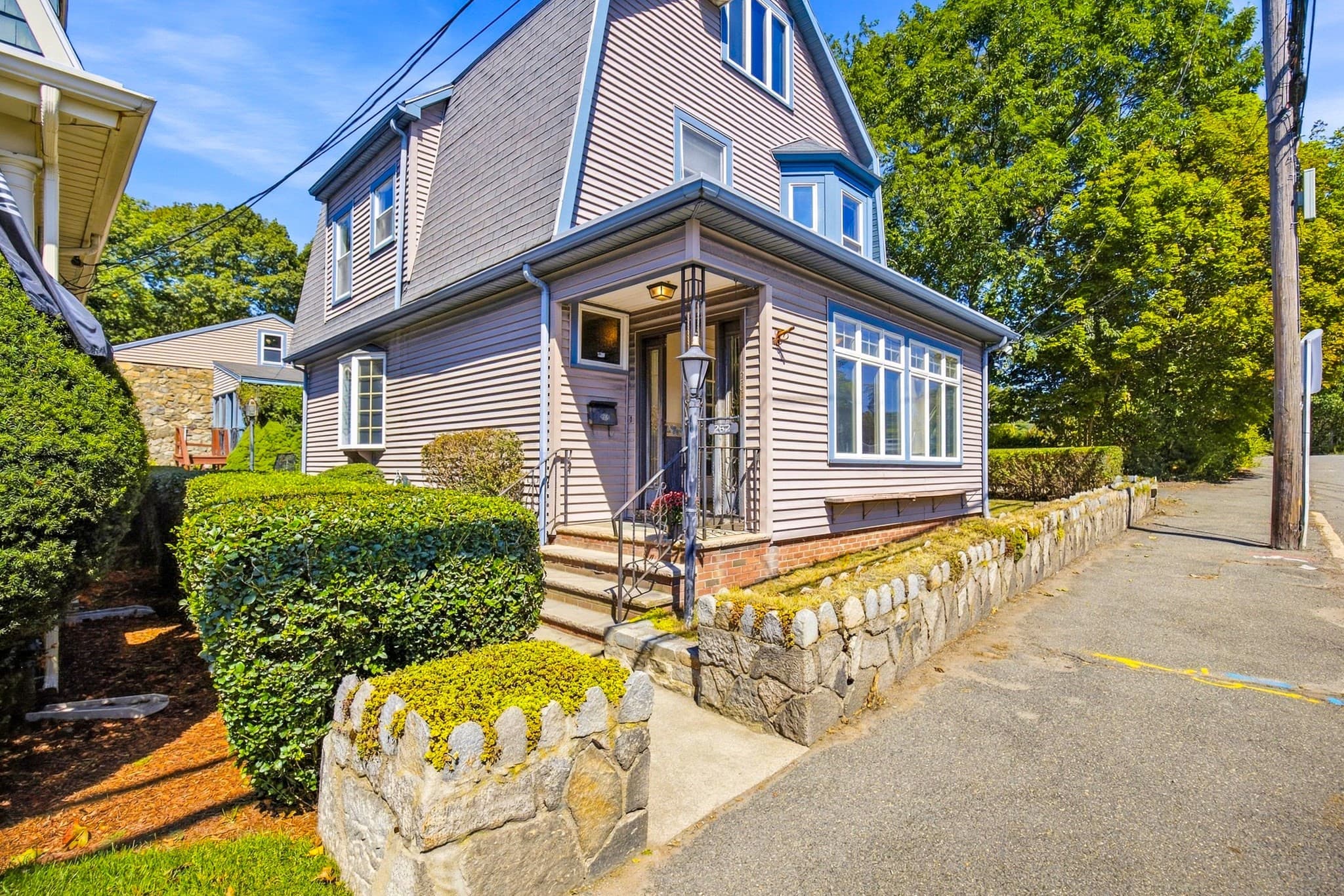 262 Essex St, Swampscott MA 01907