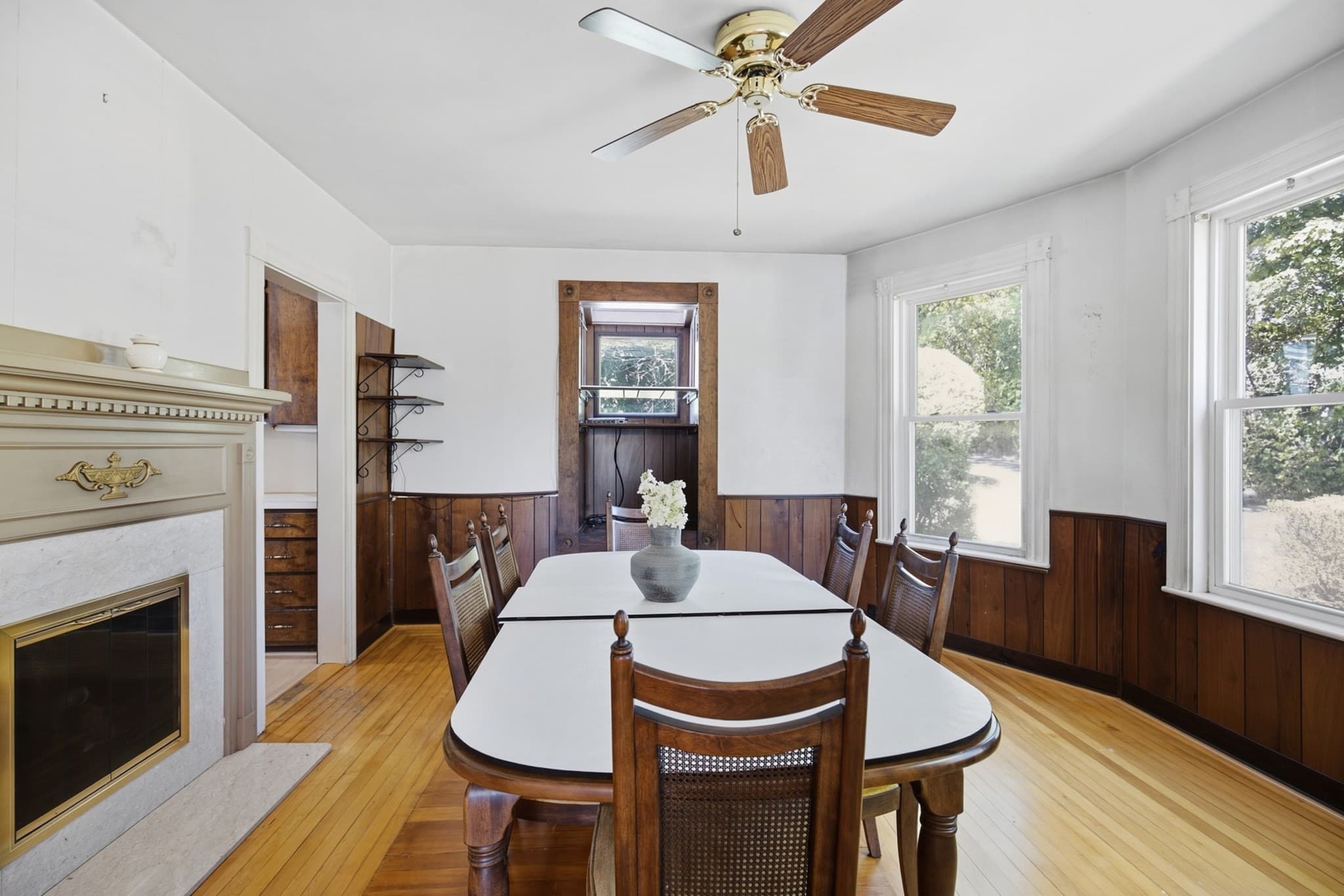 Single Family Residence at 262 Essex St, Swampscott MA 01907, Swampscott, photo 14 of 38