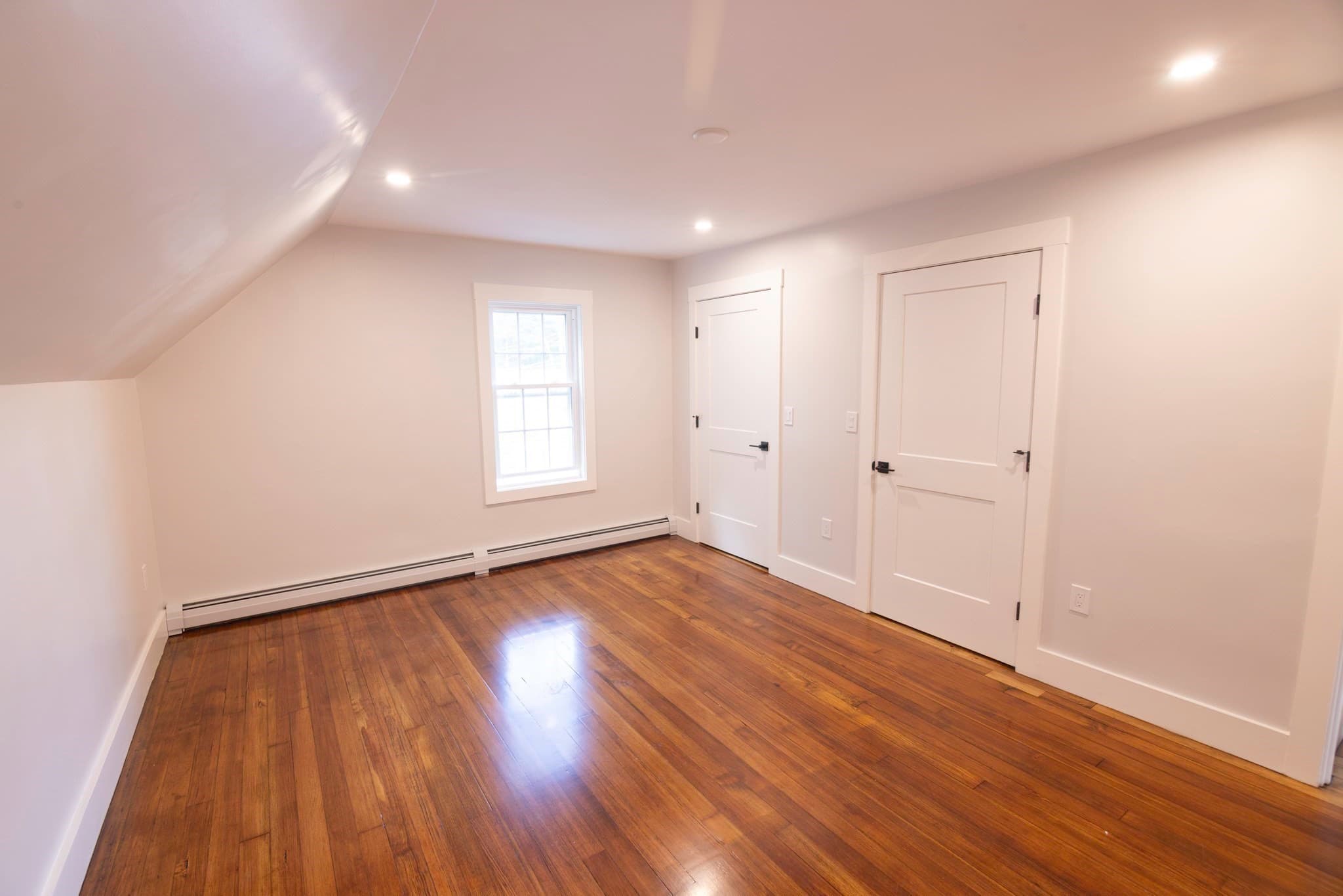 Single Family Residence at 32 Spooner St, Easton MA 02356, Easton, photo 6 of 17
