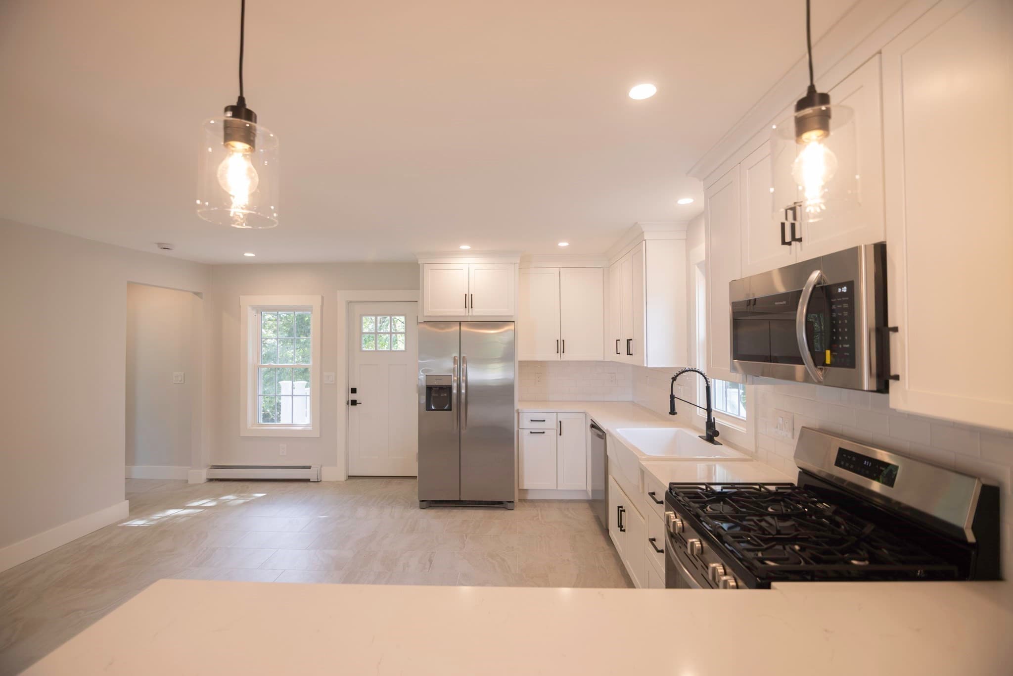 Single Family Residence at 32 Spooner St, Easton MA 02356, Easton, photo 4 of 17
