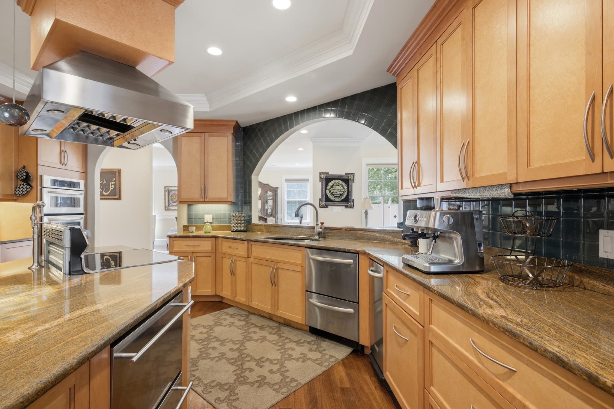 Single Family Residence at 8 Longmeadow Rd, Newton MA 02459, Newton, photo 10 of 41