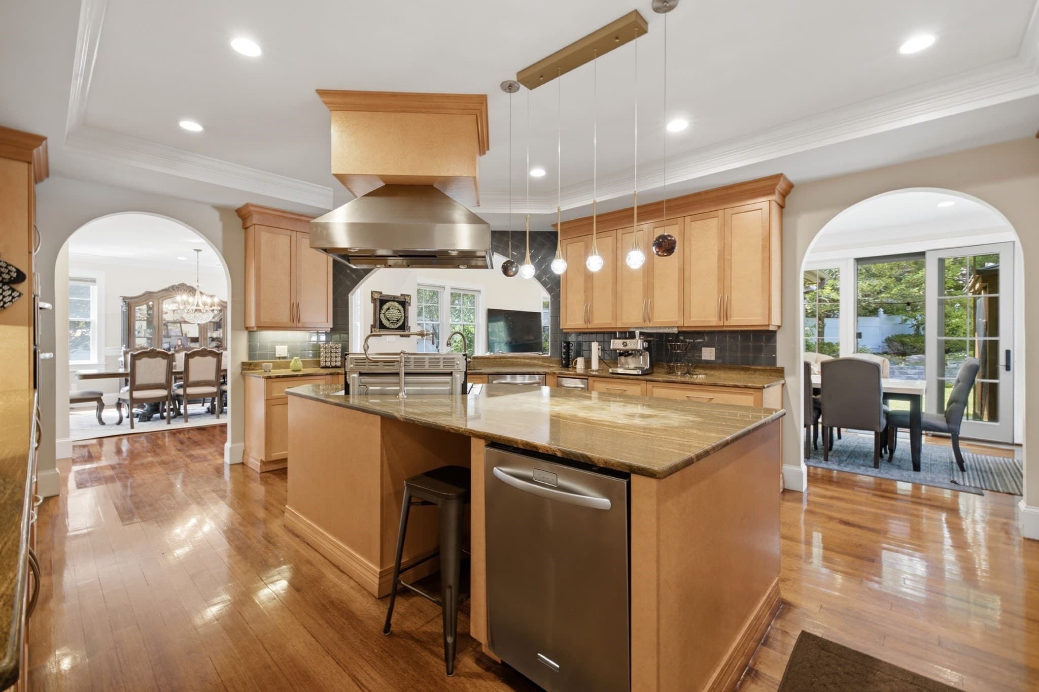 Single Family Residence at 8 Longmeadow Rd, Newton MA 02459, Newton, photo 11 of 41