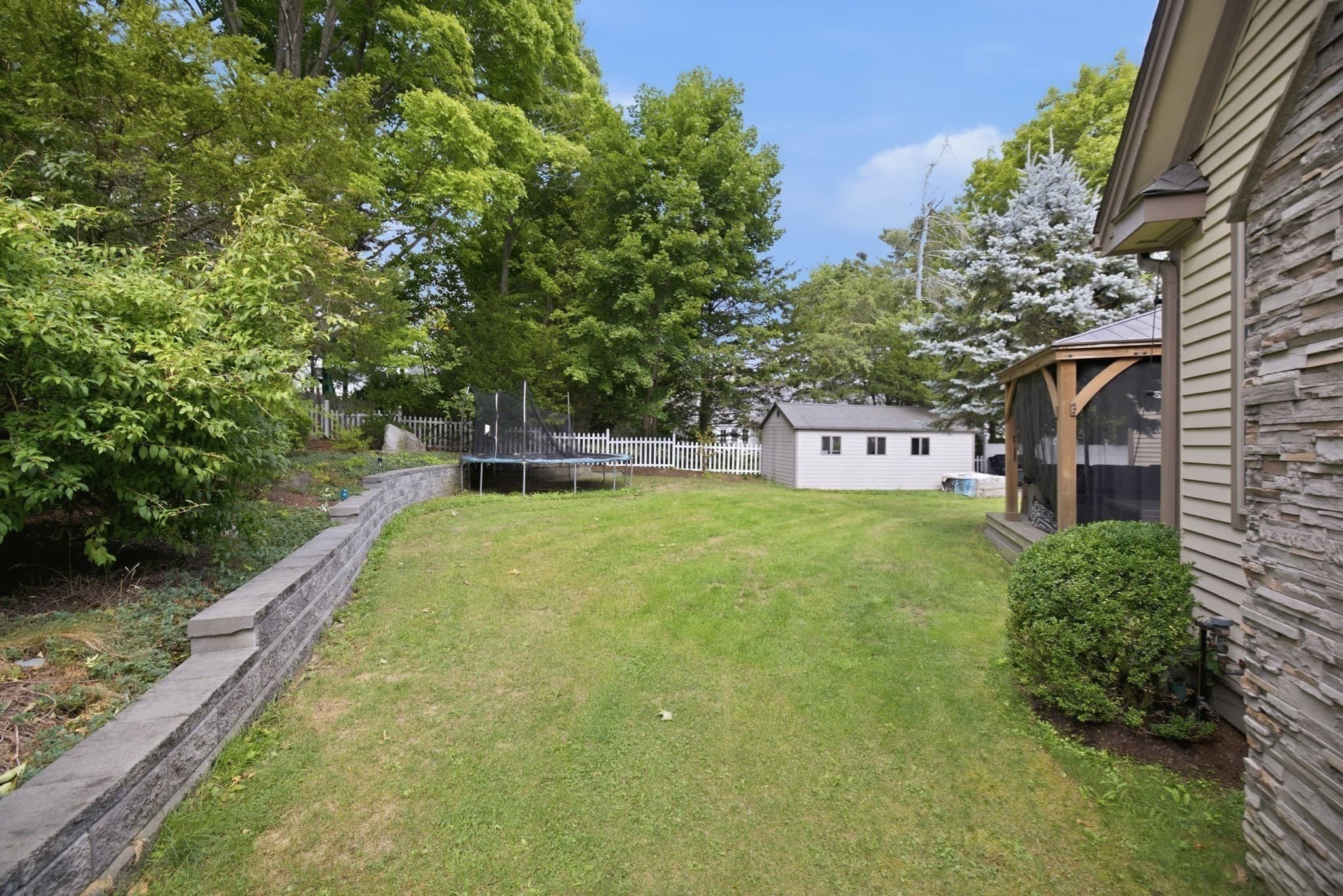 Single Family Residence at 8 Longmeadow Rd, Newton MA 02459, Newton, photo 40 of 41
