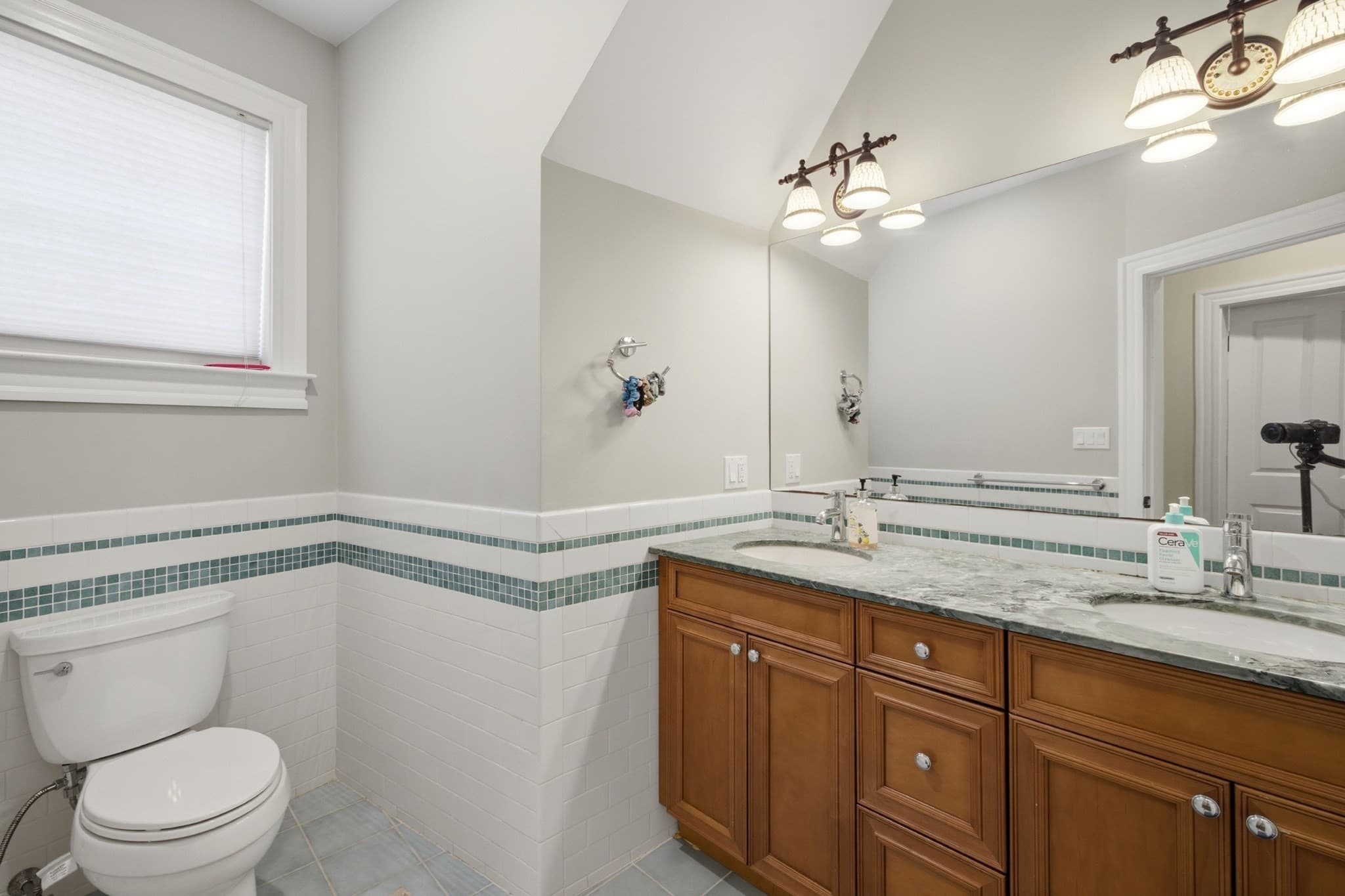 Single Family Residence at 8 Longmeadow Rd, Newton MA 02459, Newton, photo 29 of 41