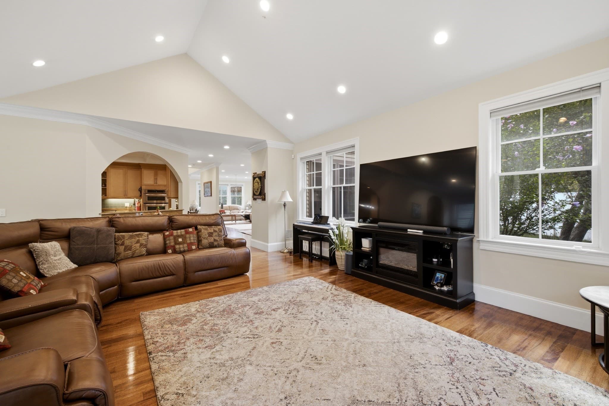 Single Family Residence at 8 Longmeadow Rd, Newton MA 02459, Newton, photo 8 of 41