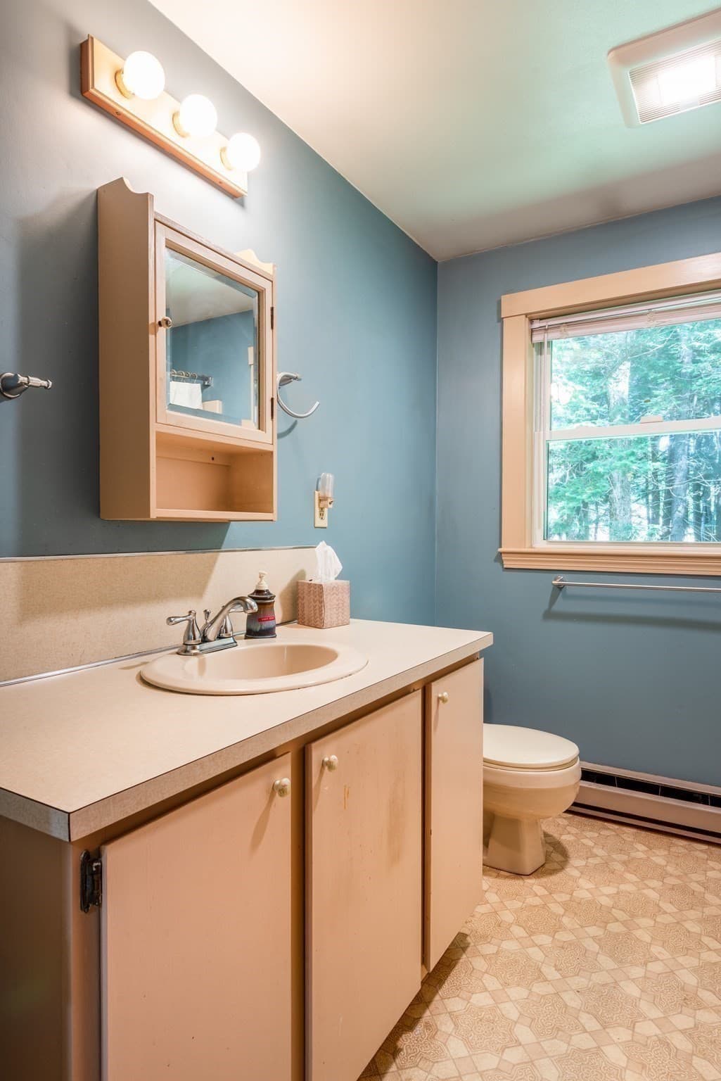 Single Family Residence at 201 Lakeshore Drive, Ashburnham MA 01430, Ashburnham, photo 16 of 40