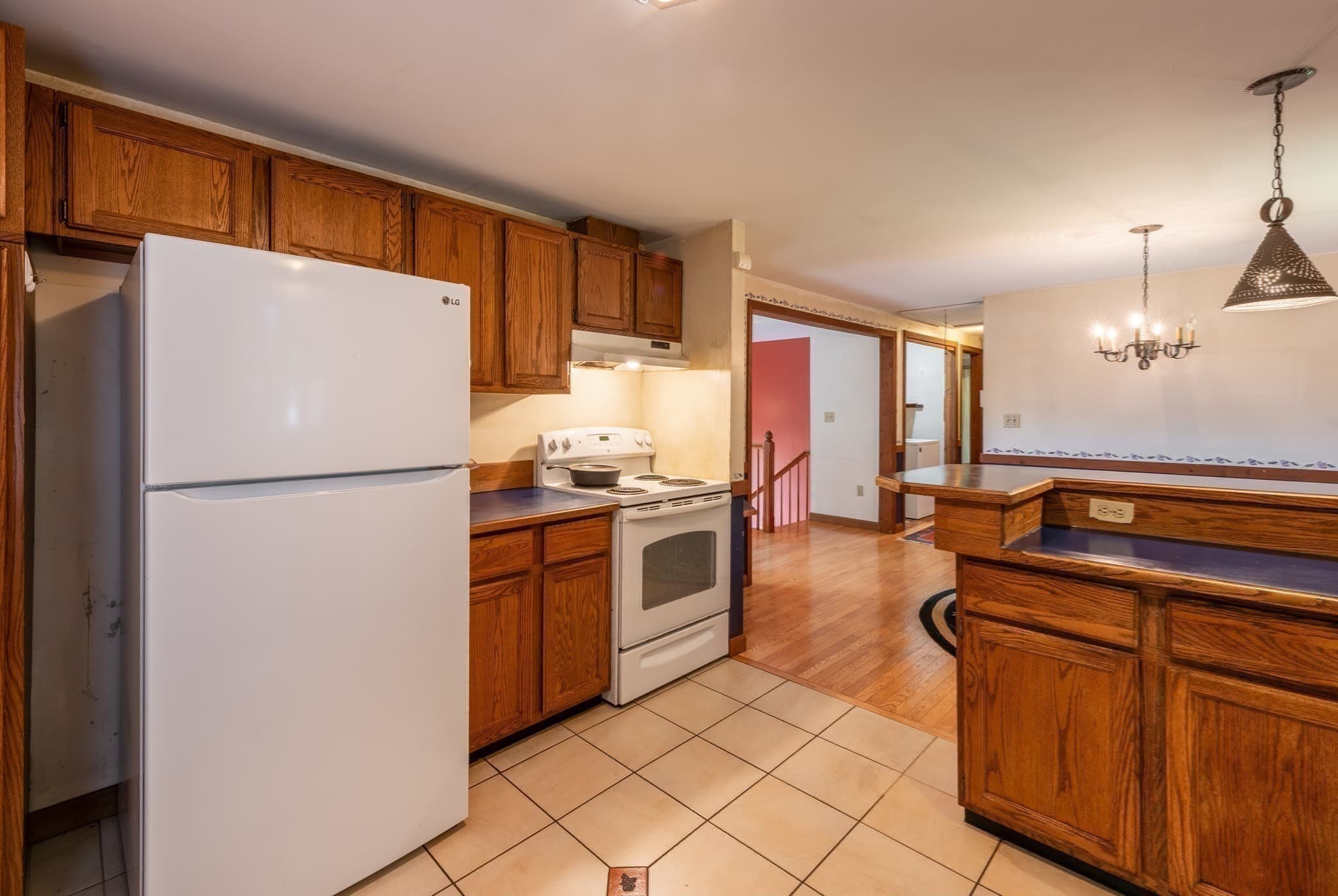 Single Family Residence at 201 Lakeshore Drive, Ashburnham MA 01430, Ashburnham, photo 9 of 40