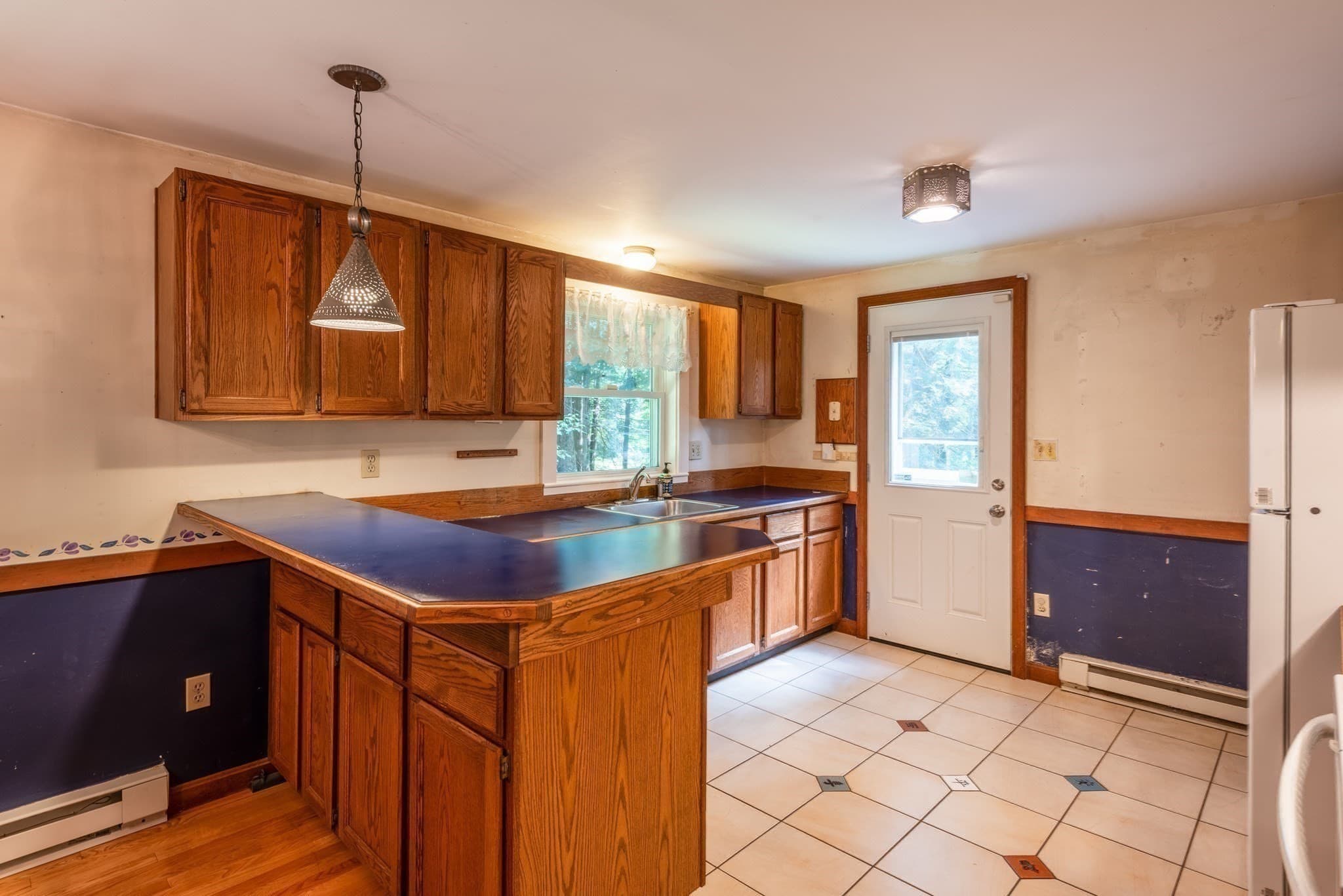 Single Family Residence at 201 Lakeshore Drive, Ashburnham MA 01430, Ashburnham, photo 8 of 40
