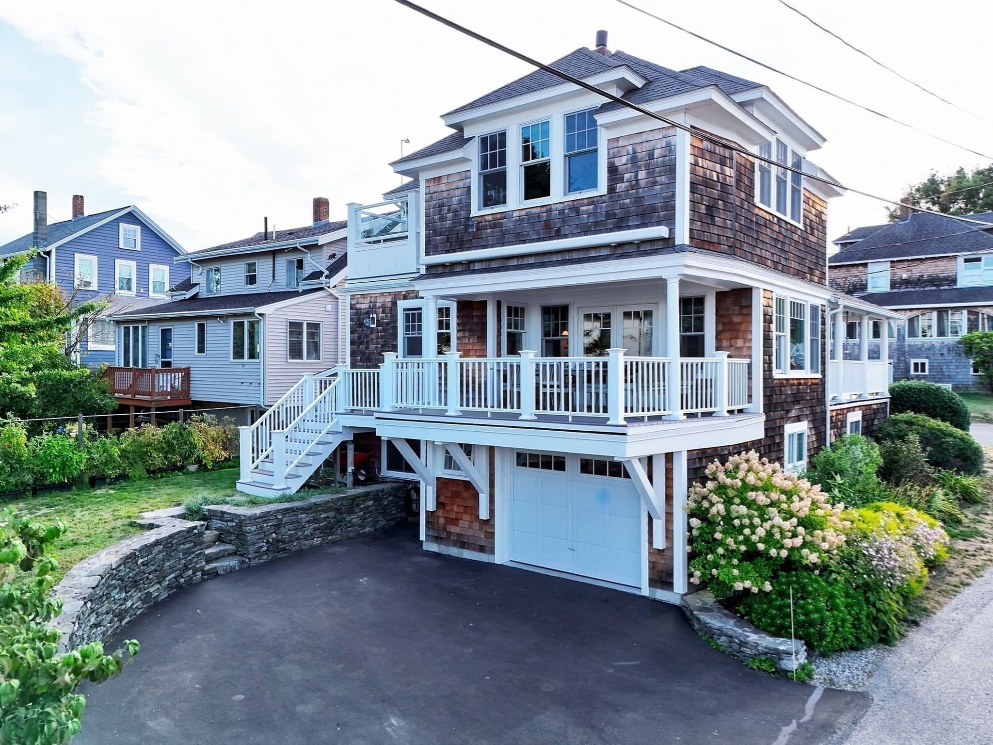 Single Family Residence at 1 Old Colony Rd, Hull MA 02045, Hull, photo 6 of 41