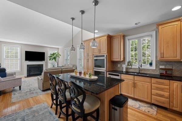Condominium at 23 Avebury Ln # 23, Marlborough MA 01752, Marlborough, photo 6 of 27