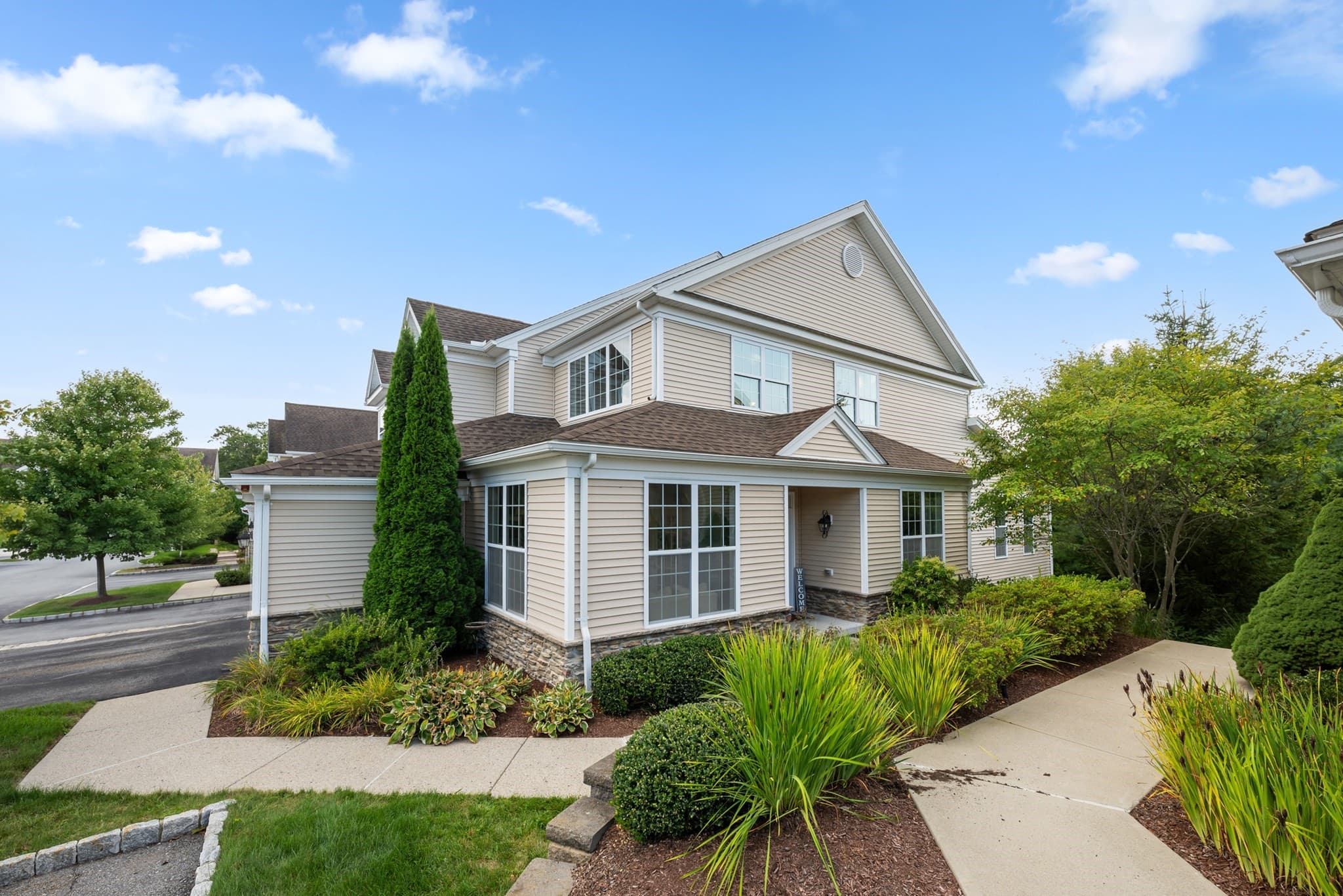 23 Avebury Ln # 23, Marlborough MA 01752