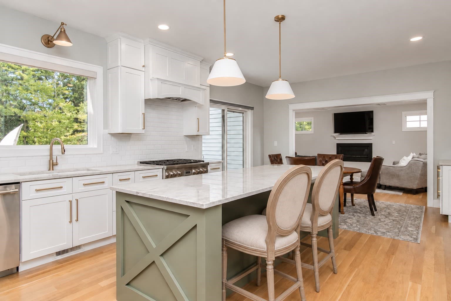 Single Family Residence at 1 Maple Ave, Groton MA 01450, Groton, photo 6 of 42