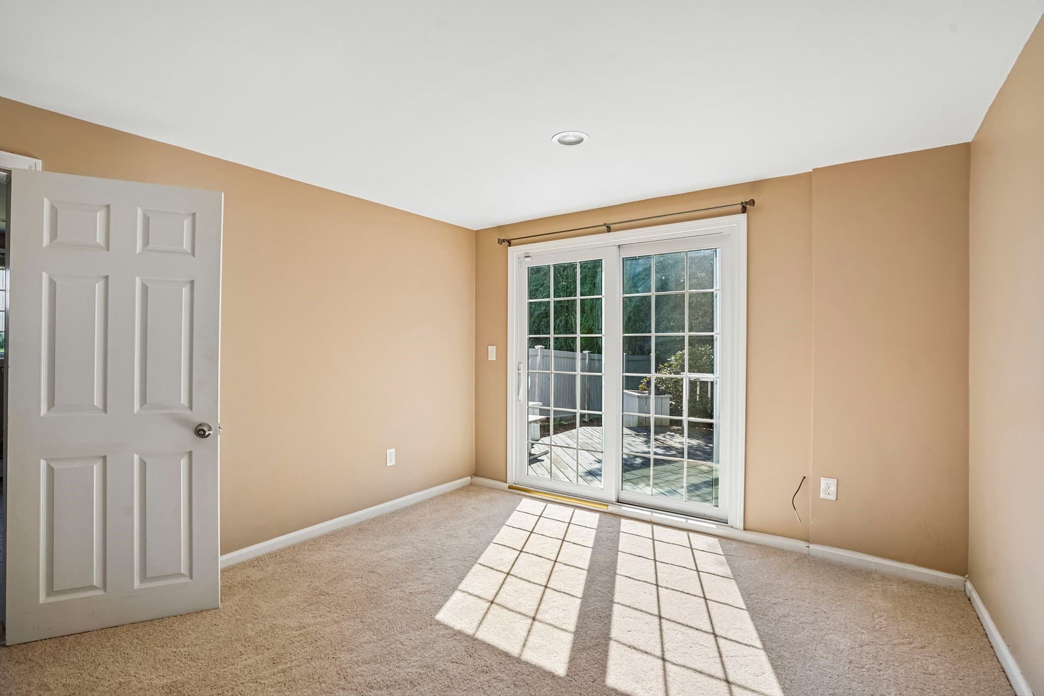 Single Family Residence at 7 Nirvana Dr, Saugus MA 01906, Saugus, photo 23 of 28