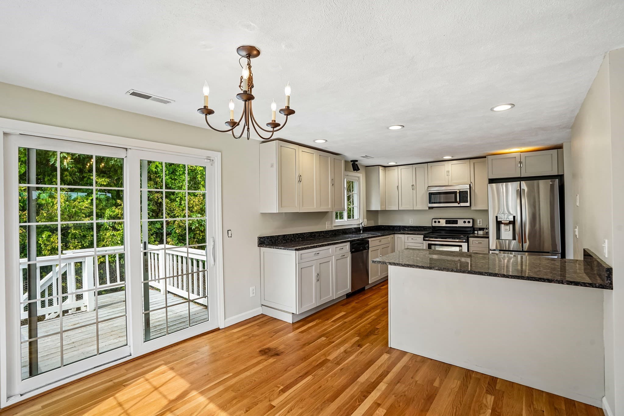 Single Family Residence at 7 Nirvana Dr, Saugus MA 01906, Saugus, photo 2 of 28