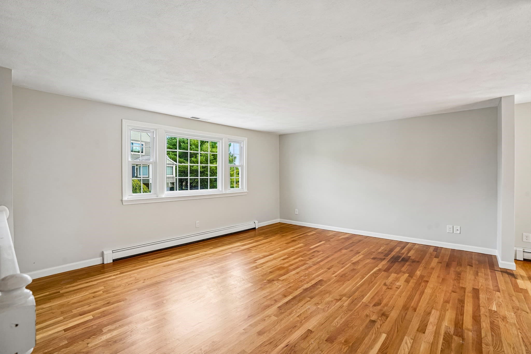Single Family Residence at 7 Nirvana Dr, Saugus MA 01906, Saugus, photo 3 of 28