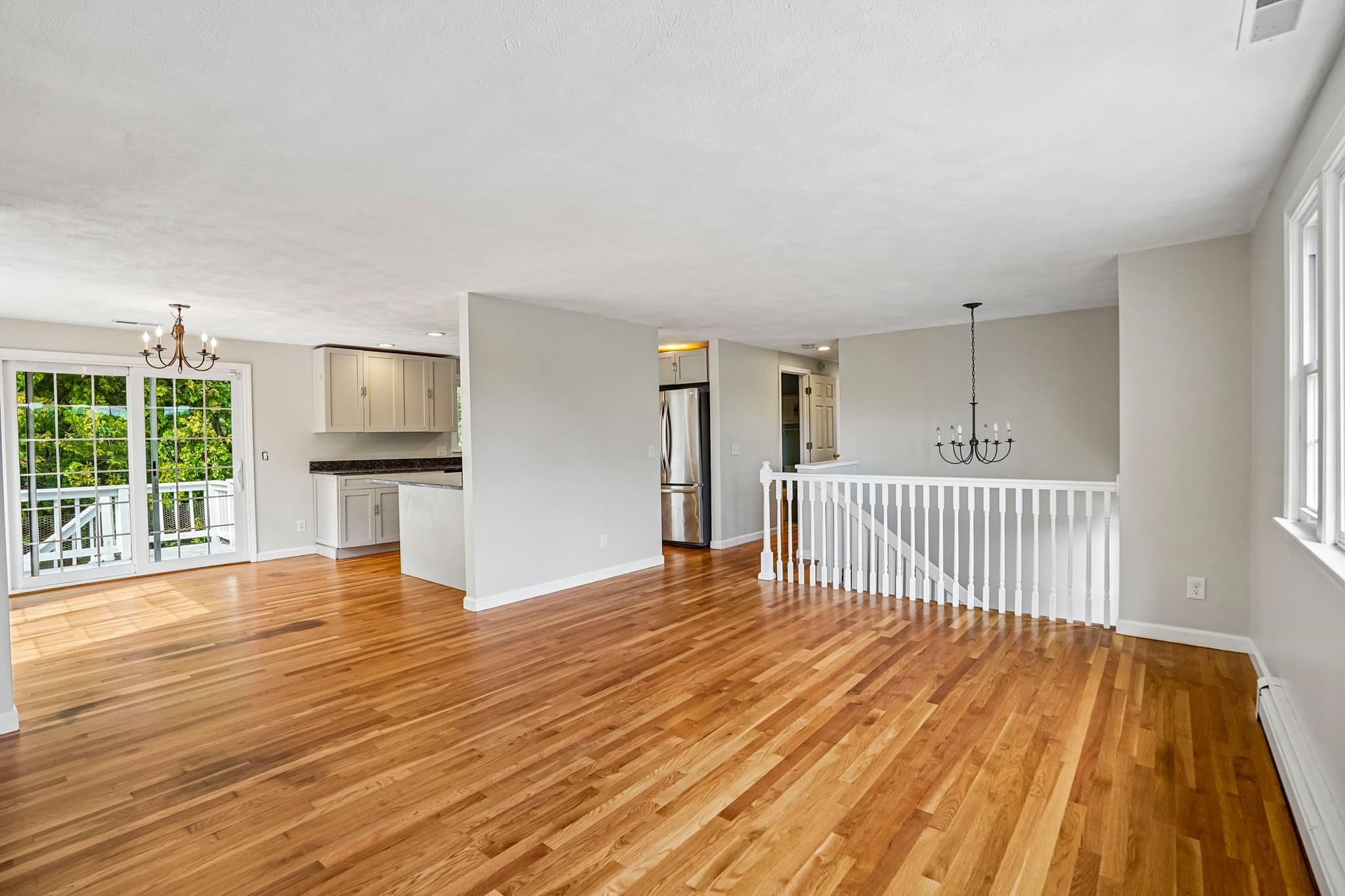 Single Family Residence at 7 Nirvana Dr, Saugus MA 01906, Saugus, photo 10 of 28