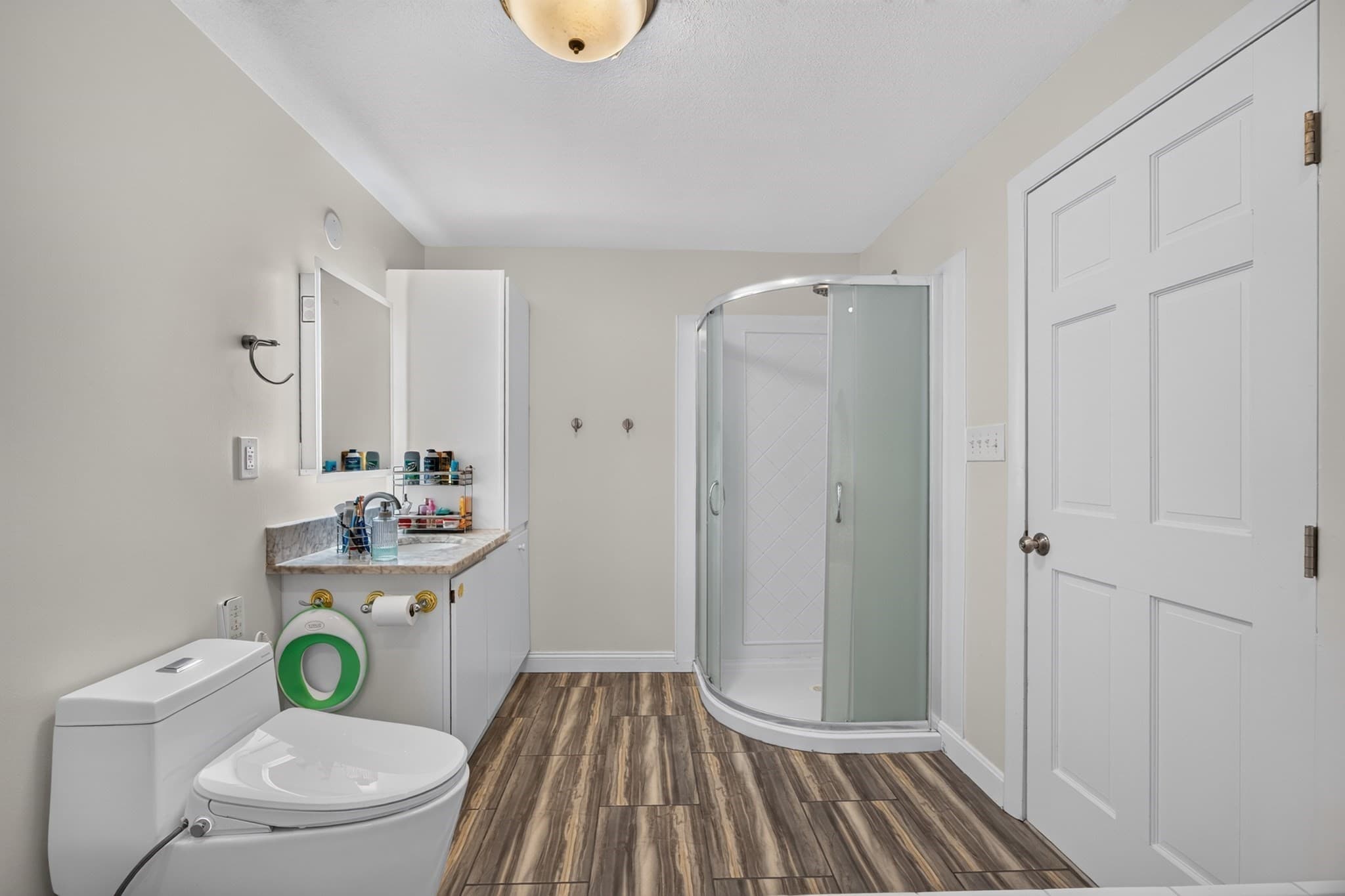Condominium at 454 Reservoir Ave # 454, Revere MA 02151, Revere, photo 36 of 37