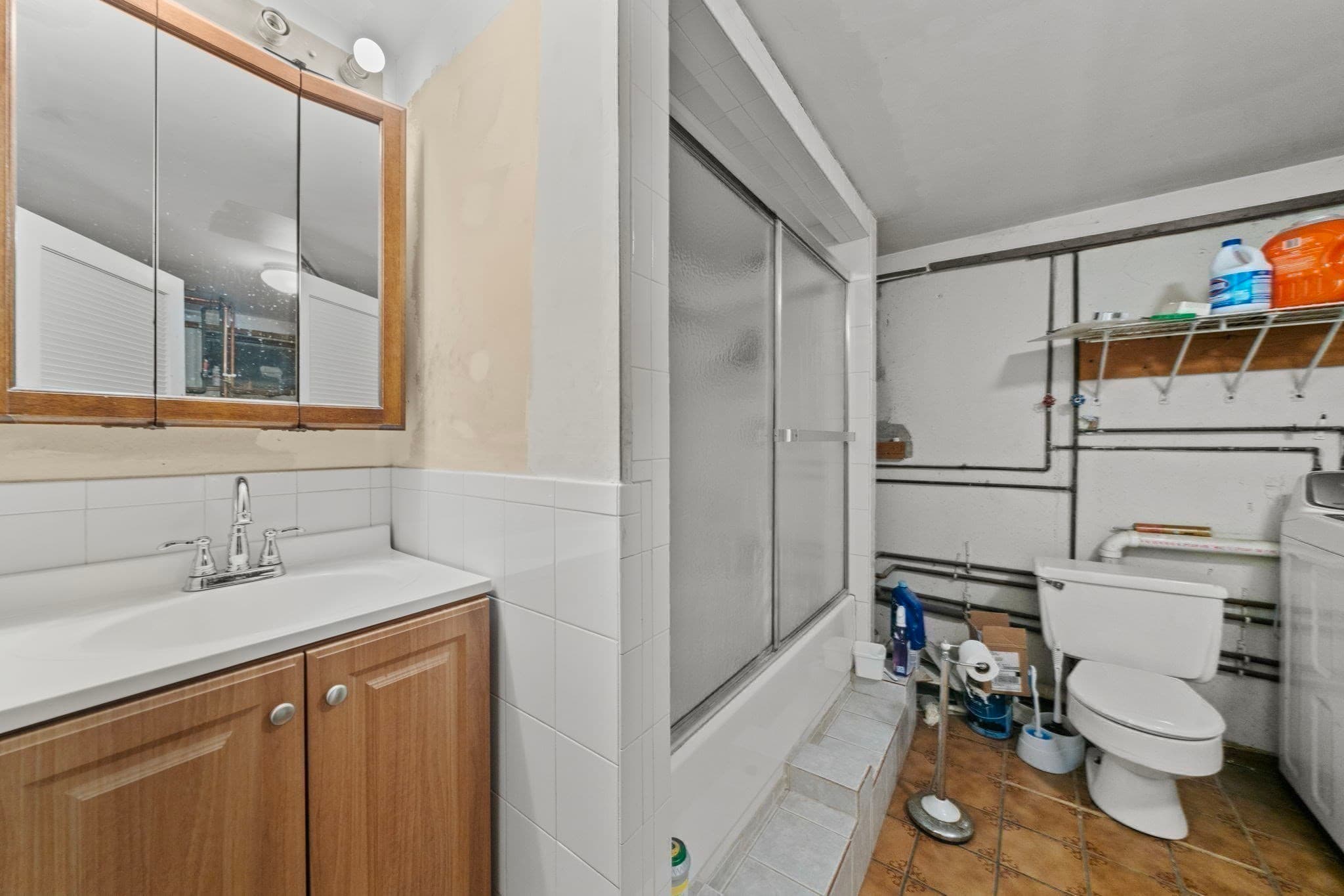 Multi Family at 79 Johnson St, Lynn MA 01902, Lynn, photo 17 of 35