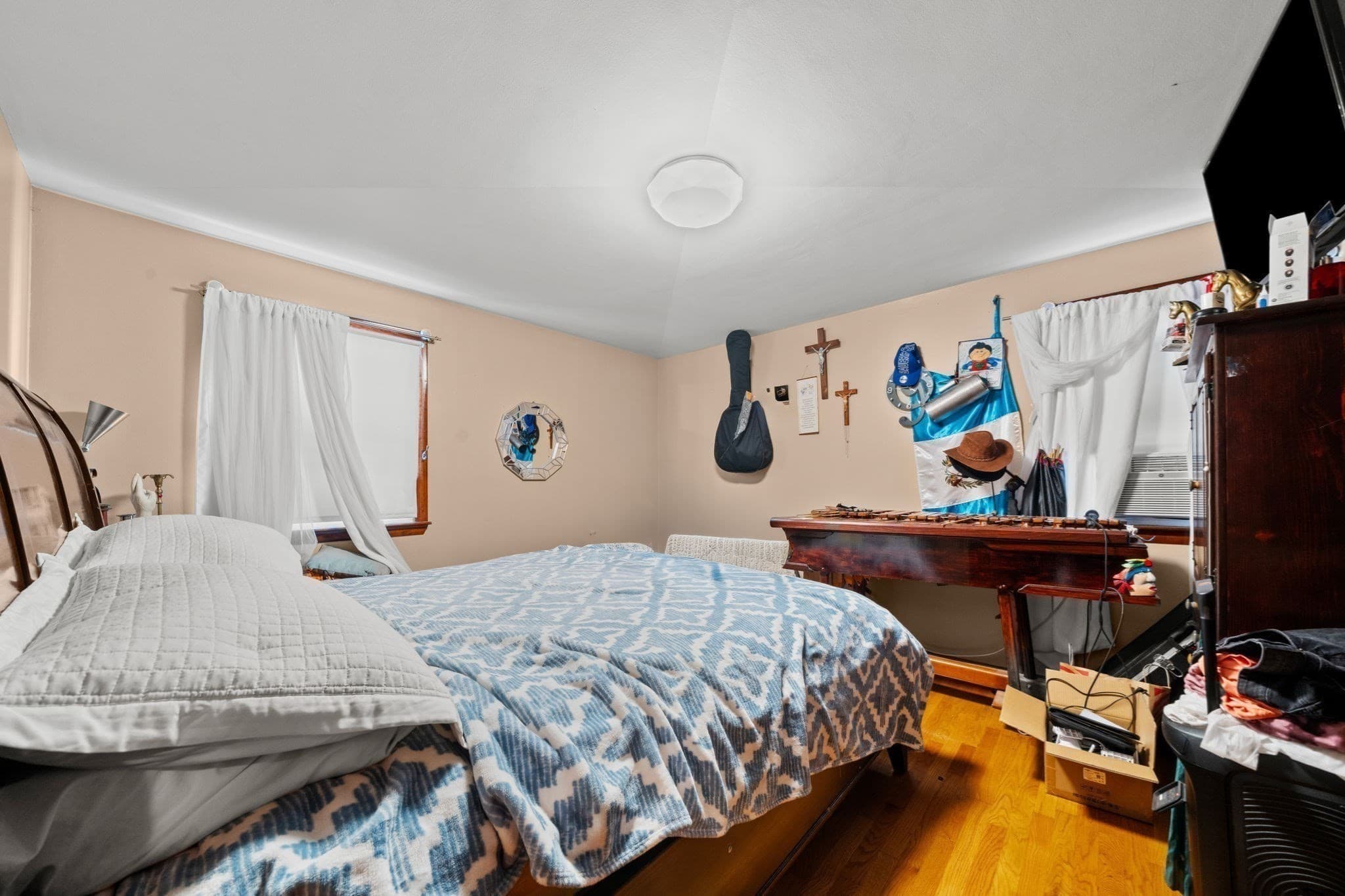 Multi Family at 79 Johnson St, Lynn MA 01902, Lynn, photo 10 of 35