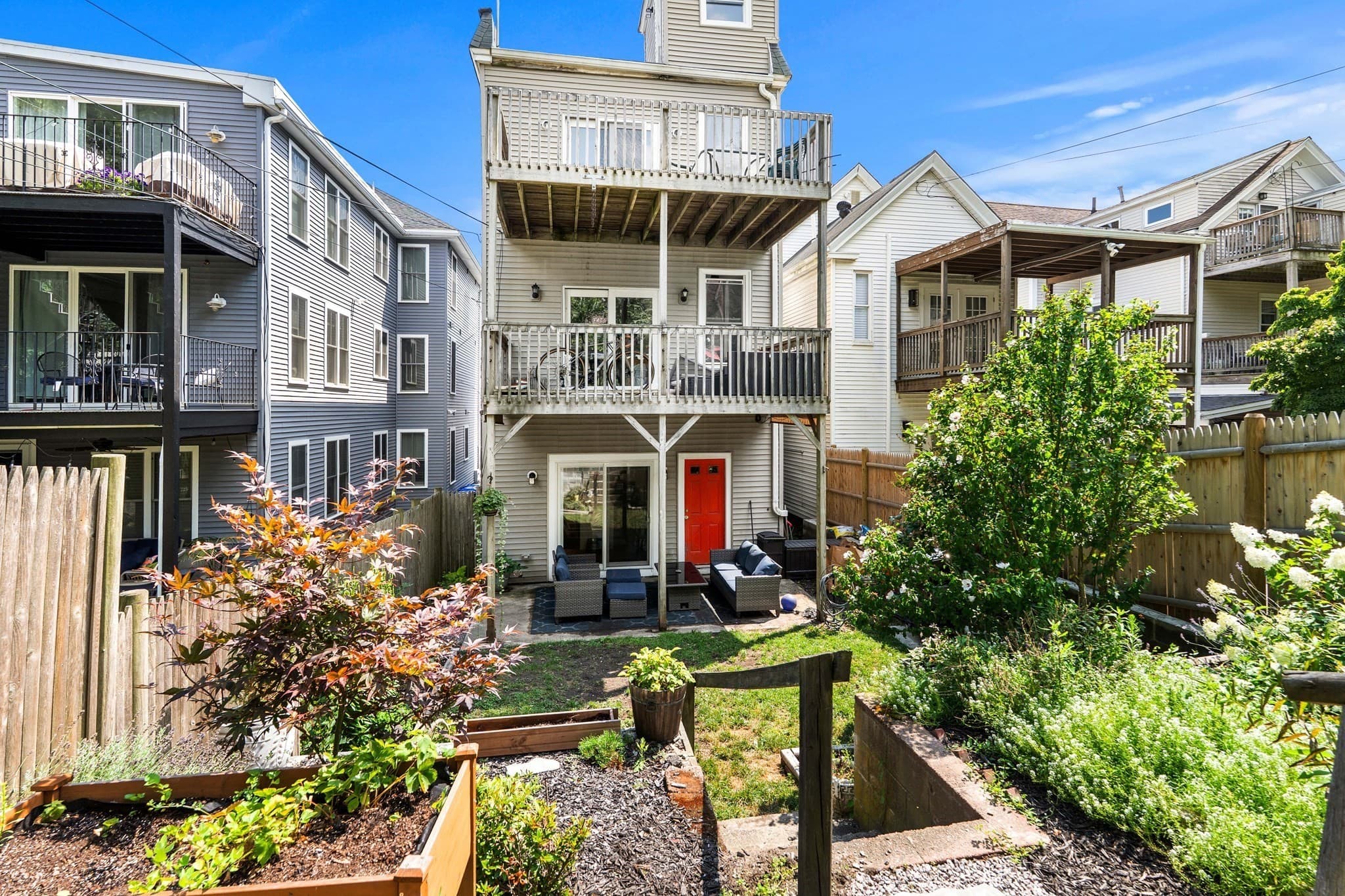 784 East 4th # 1, Boston MA 02127