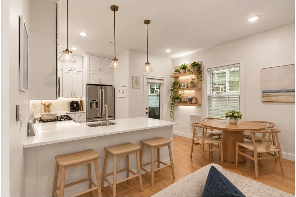 Condominium at 559 East 5th # 1, Boston MA 02127, photo 3 of 22