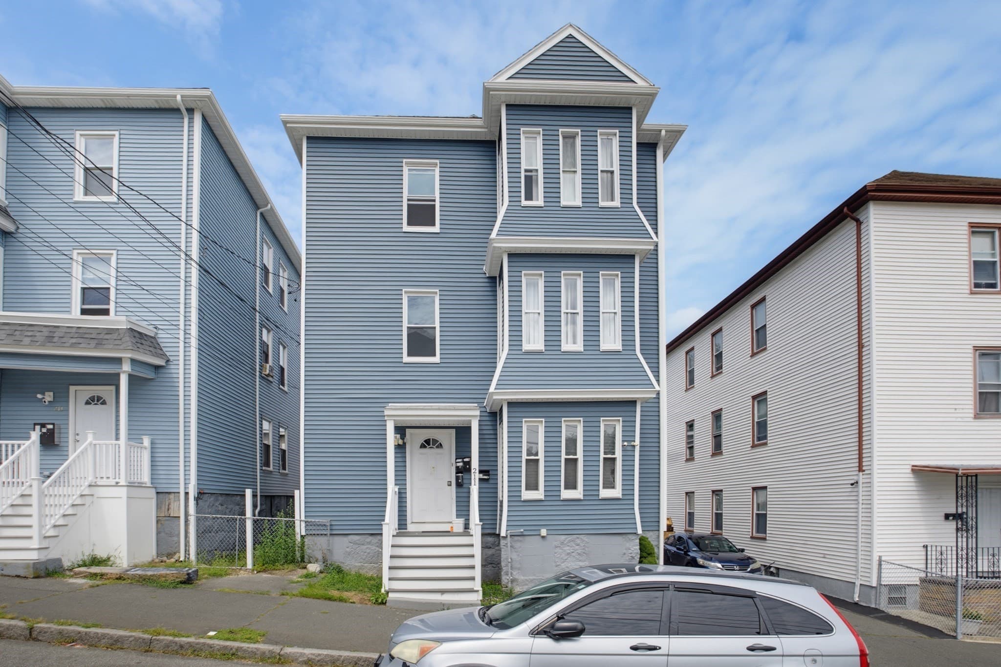 211 Weld St, New Bedford MA 02740