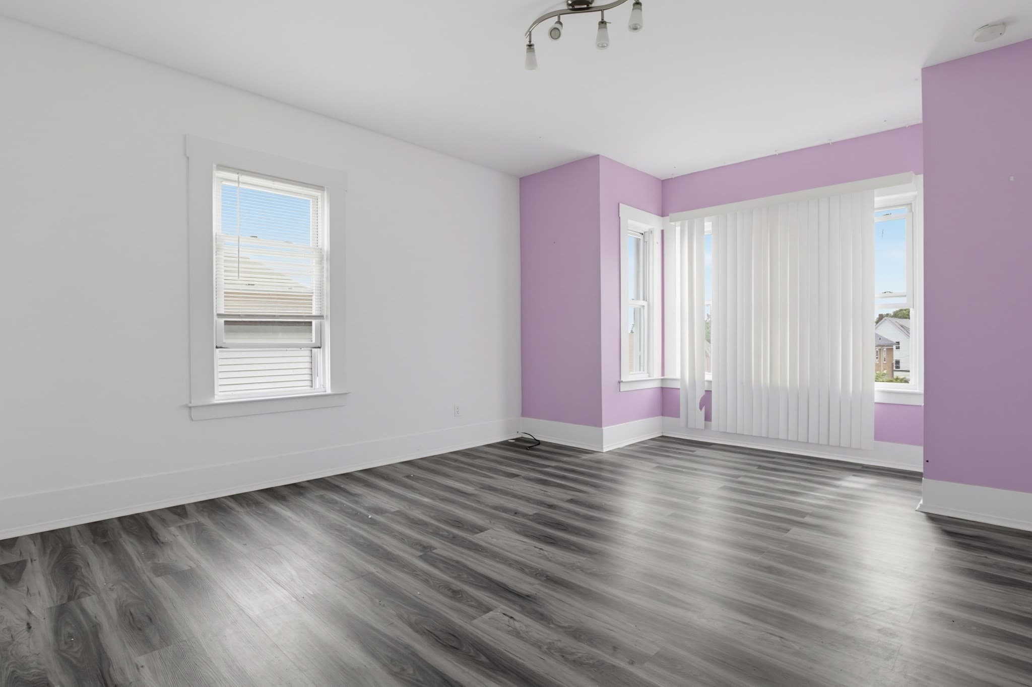 3 Family at 211 Weld St, New Bedford MA 02740, New Bedford, photo 14 of 31